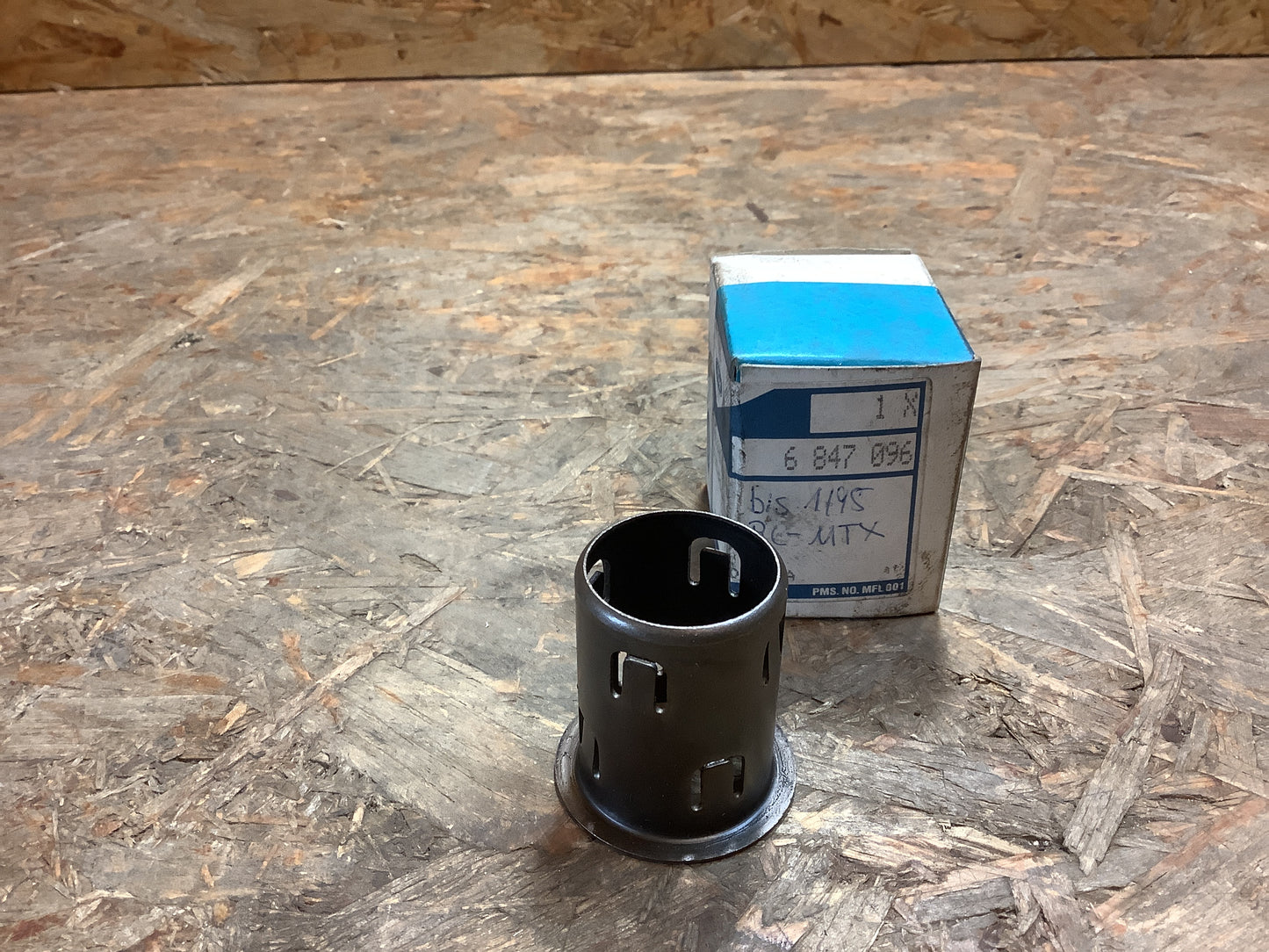 Ford Escort MK3 Führungsflansch, Kupplung Original Ford NEU