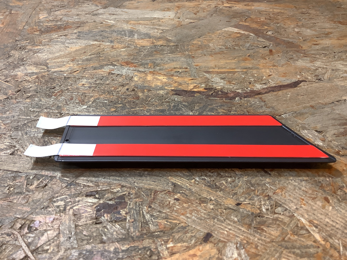 Ford Escort, Bj. 90-95 (EA) Ford Orion, Bj. 90-95 (EA) Zierleiste, Mittelgrau/Silber Original Ford NEU