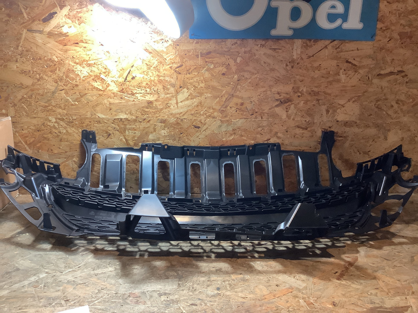 Kühlergitter Kühlergrill Sportgrill ohne Emblem, schwarz für Opel Adam