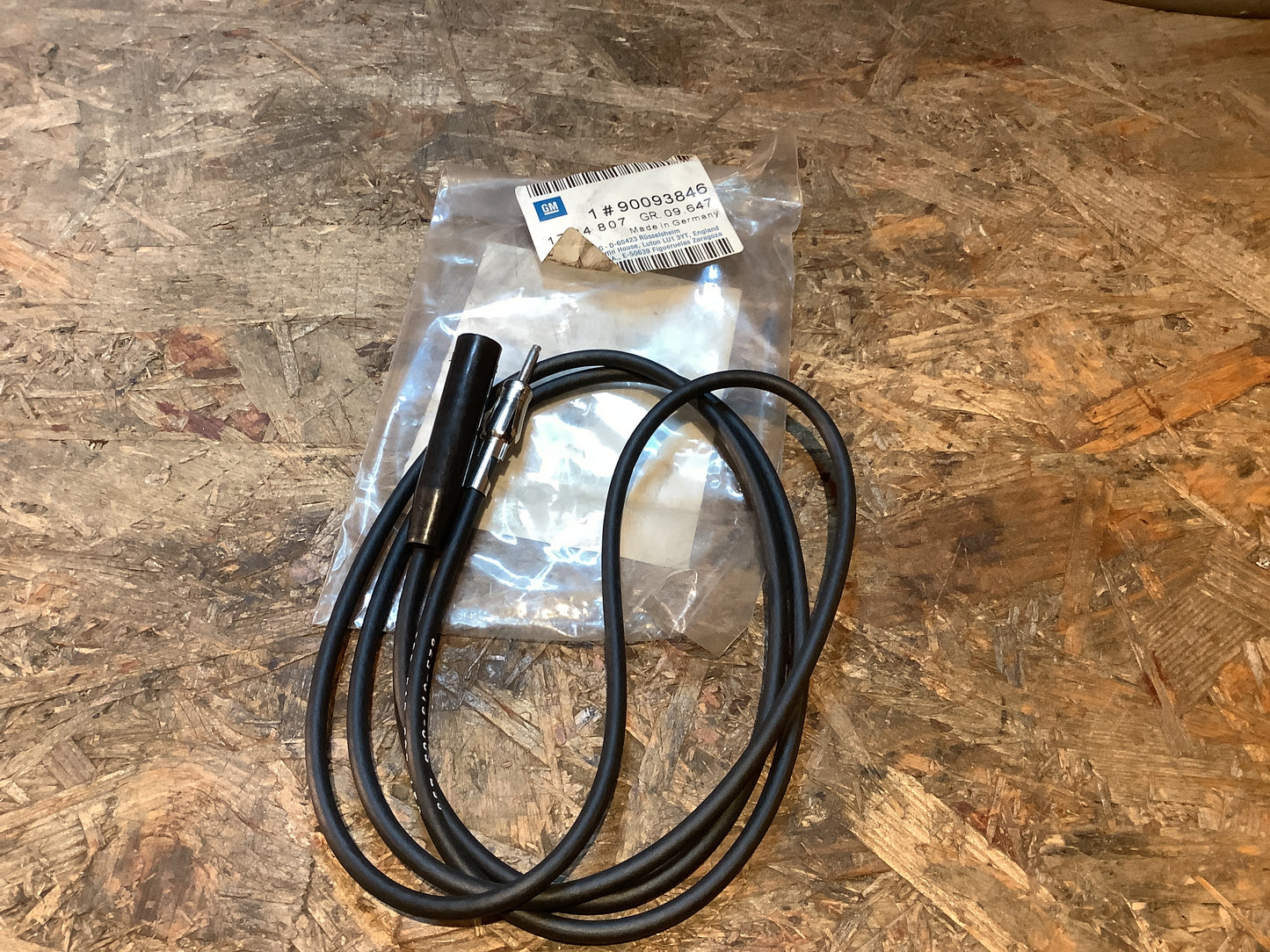 Opel Kadett E, Ascona C, Corsa A Antennen Verlängerung Original GM NEU