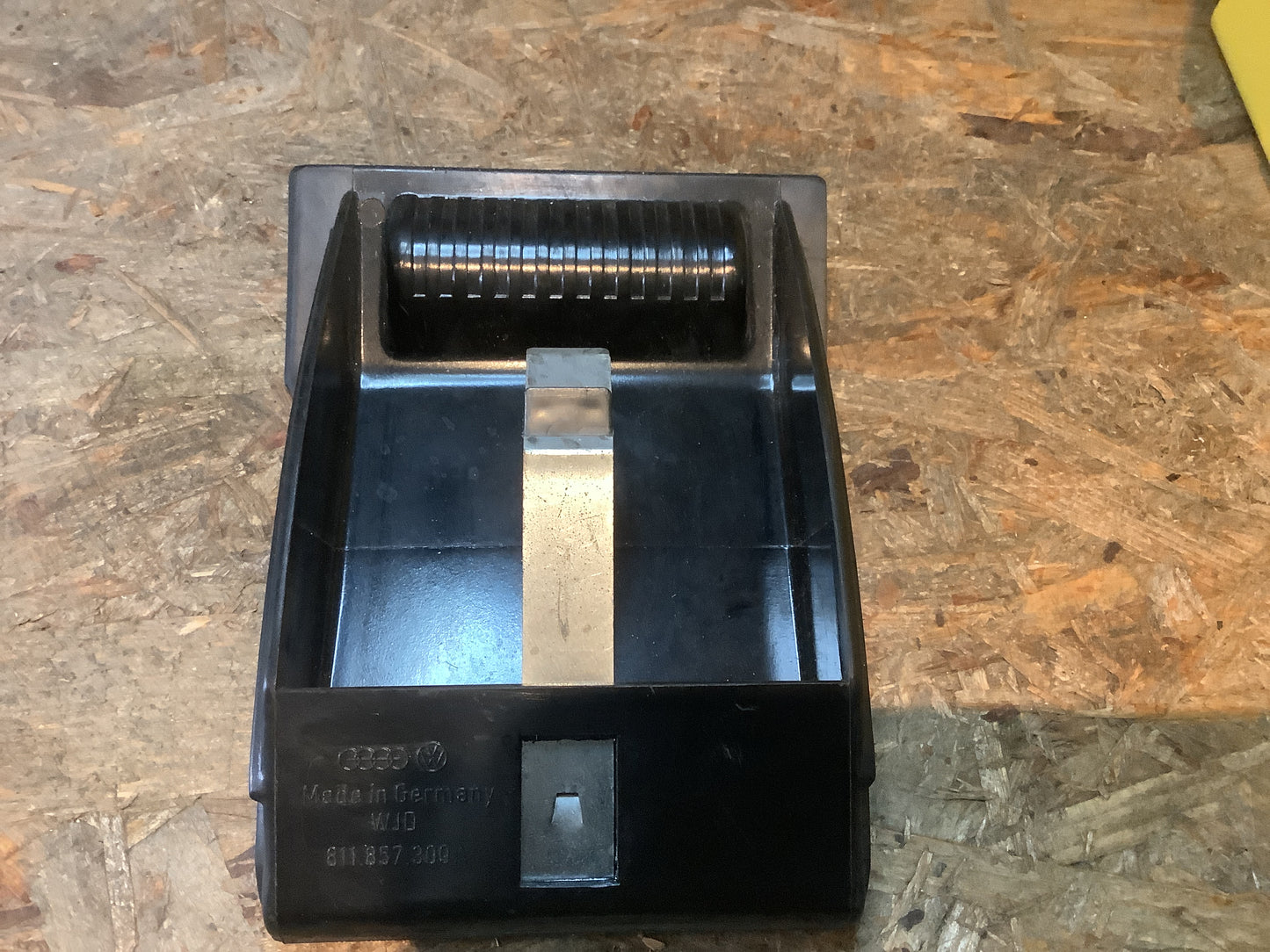 Audi 80 B2 Aschenbecher Original Audi VW NEU