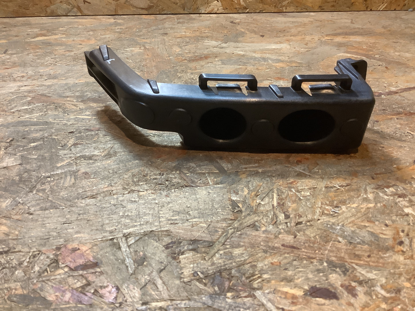 Chevrolet Orlando Stoßstangenhalter hinten links Original GM NEU