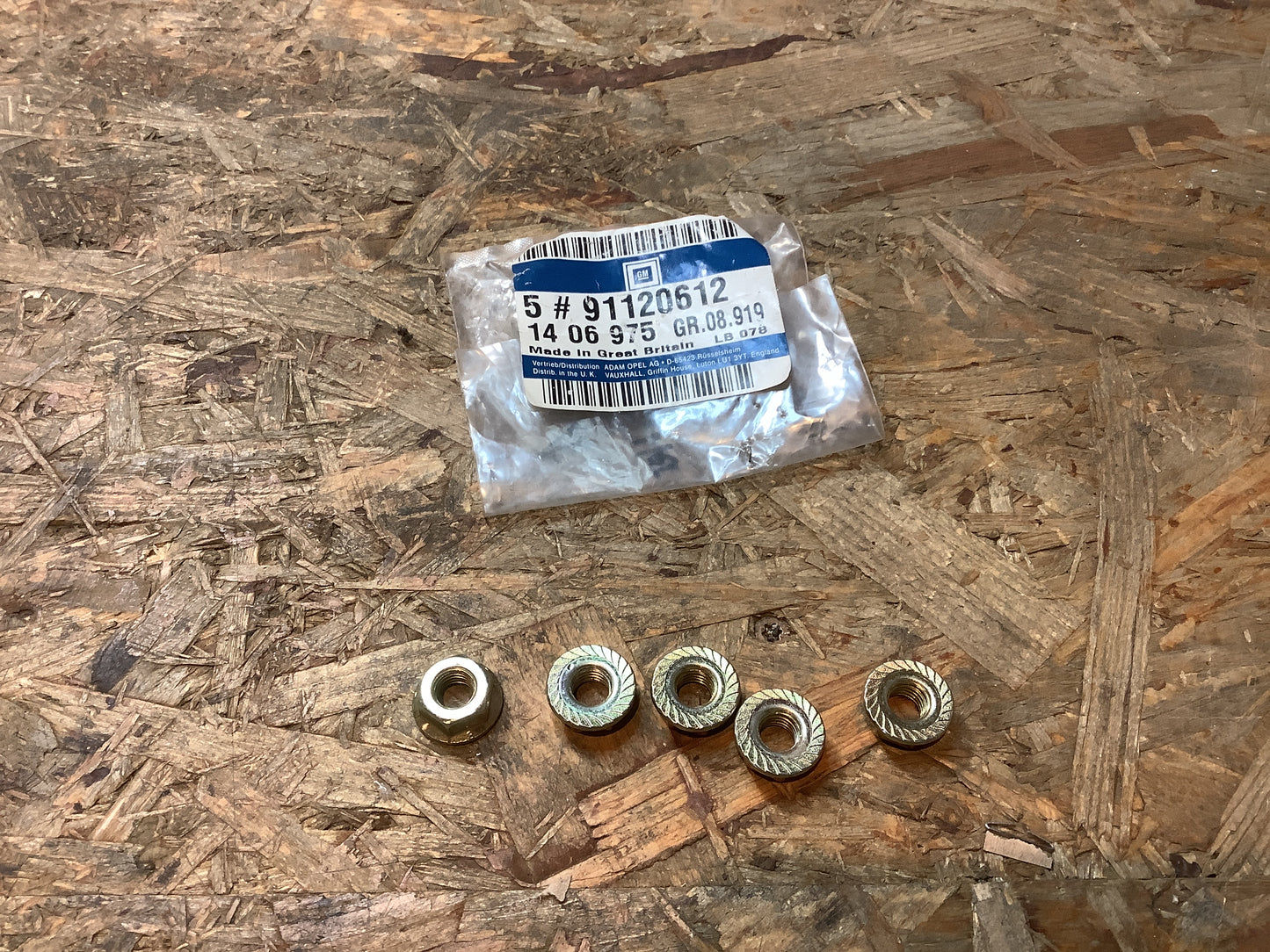 Frontera A Klemm-Mutter an Pressloch Set Original GM NEU