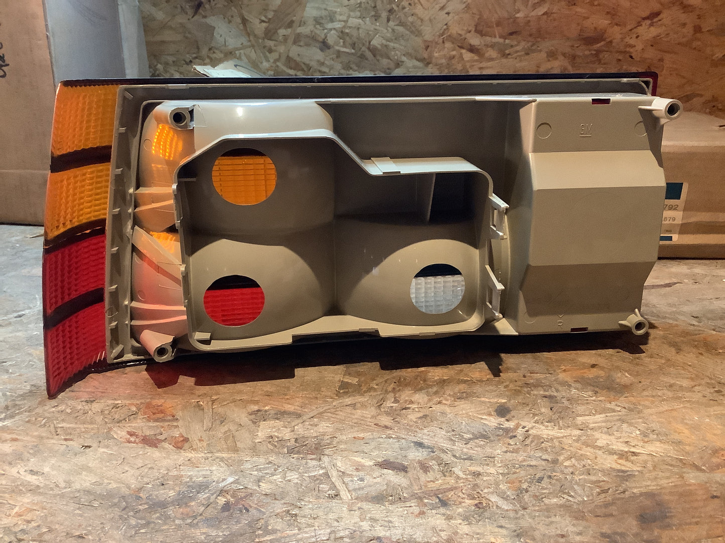 Opel Ascona C Rückleuchte rechts Original GM NEU