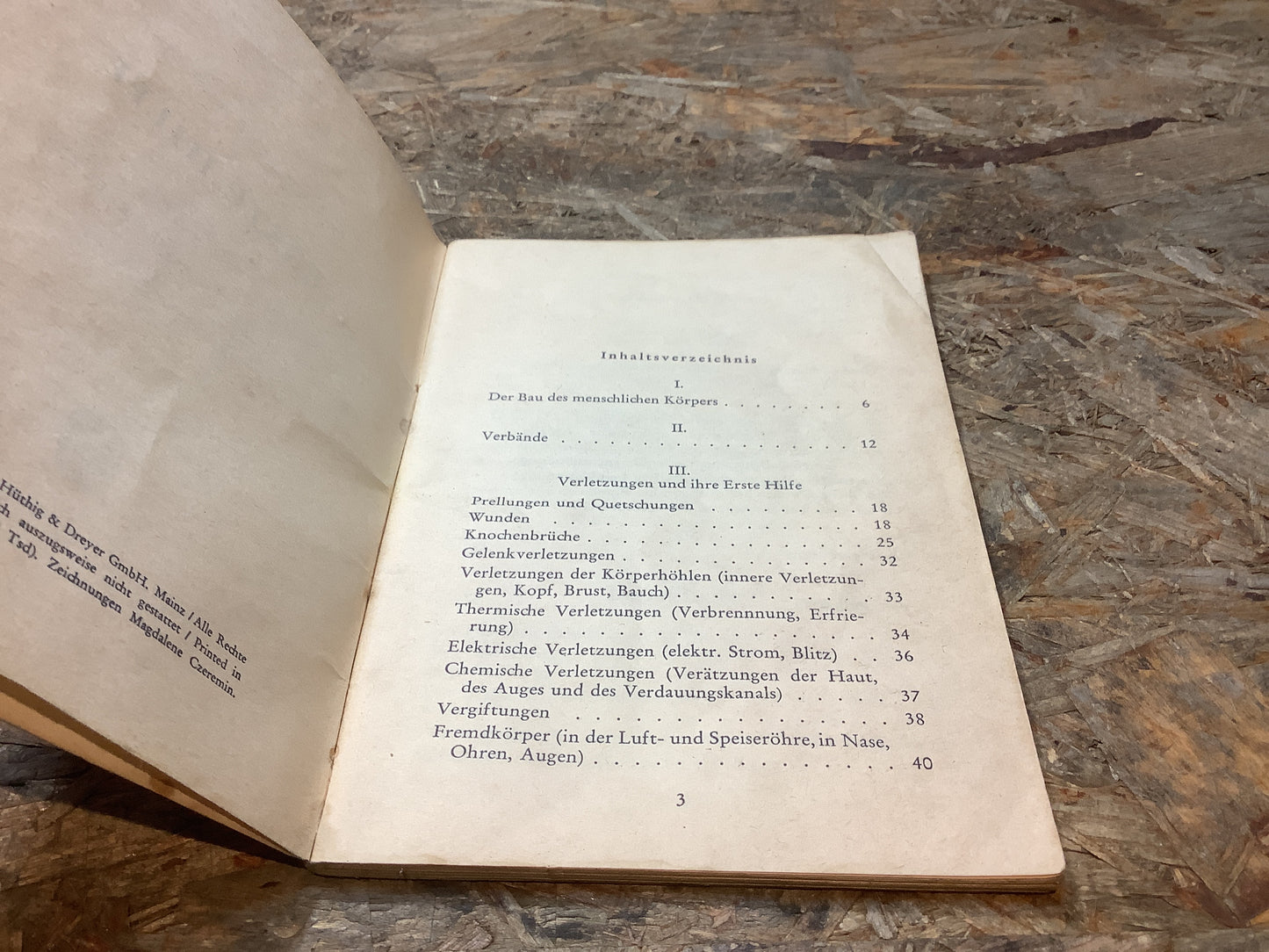 Erste Hilfe Fibel des Deutschen Roten Kreuzes