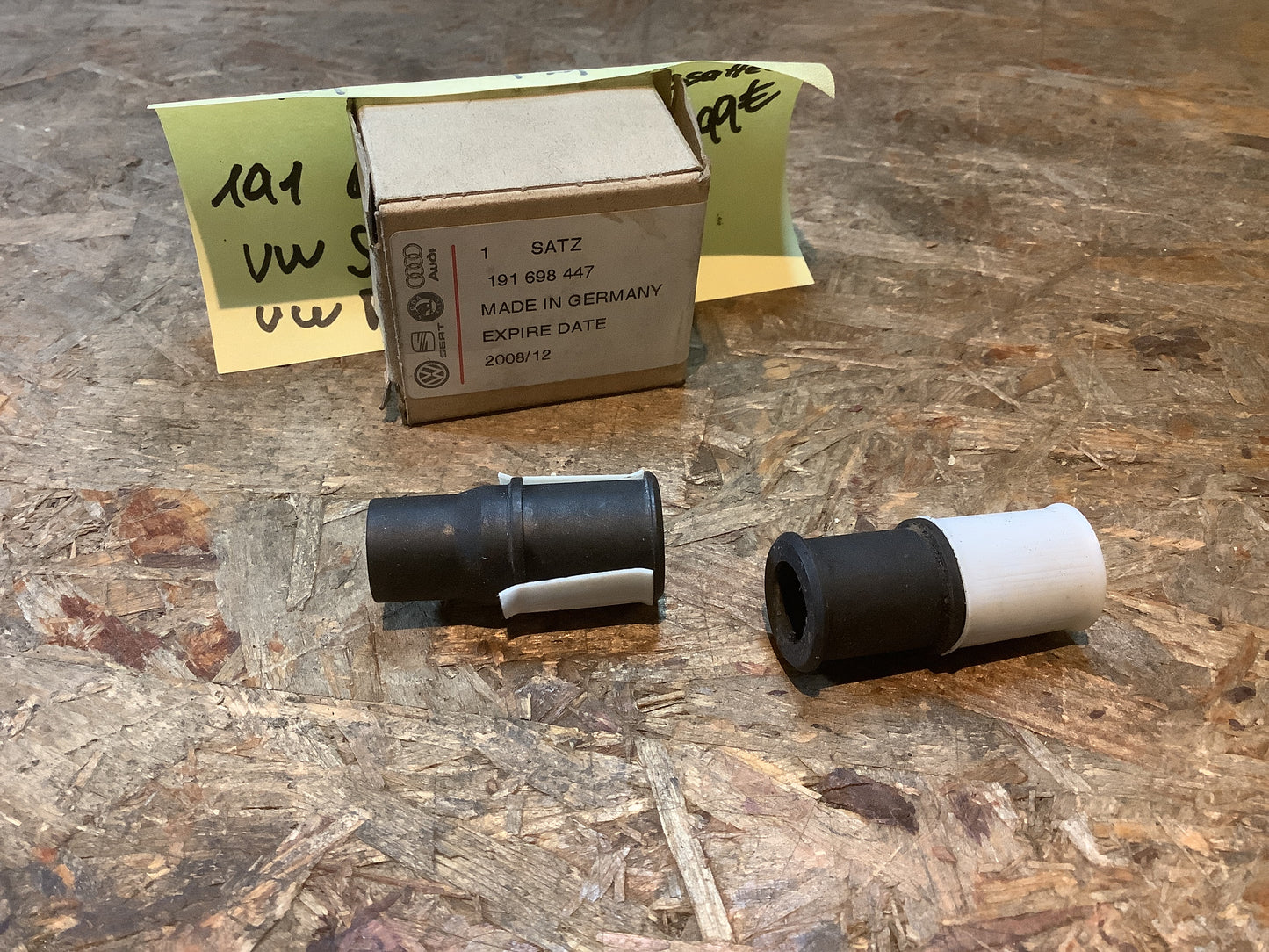 VW Golf II, VW Polo 86c Führungshülsensatz Bremssattel Original VW Audi NEU