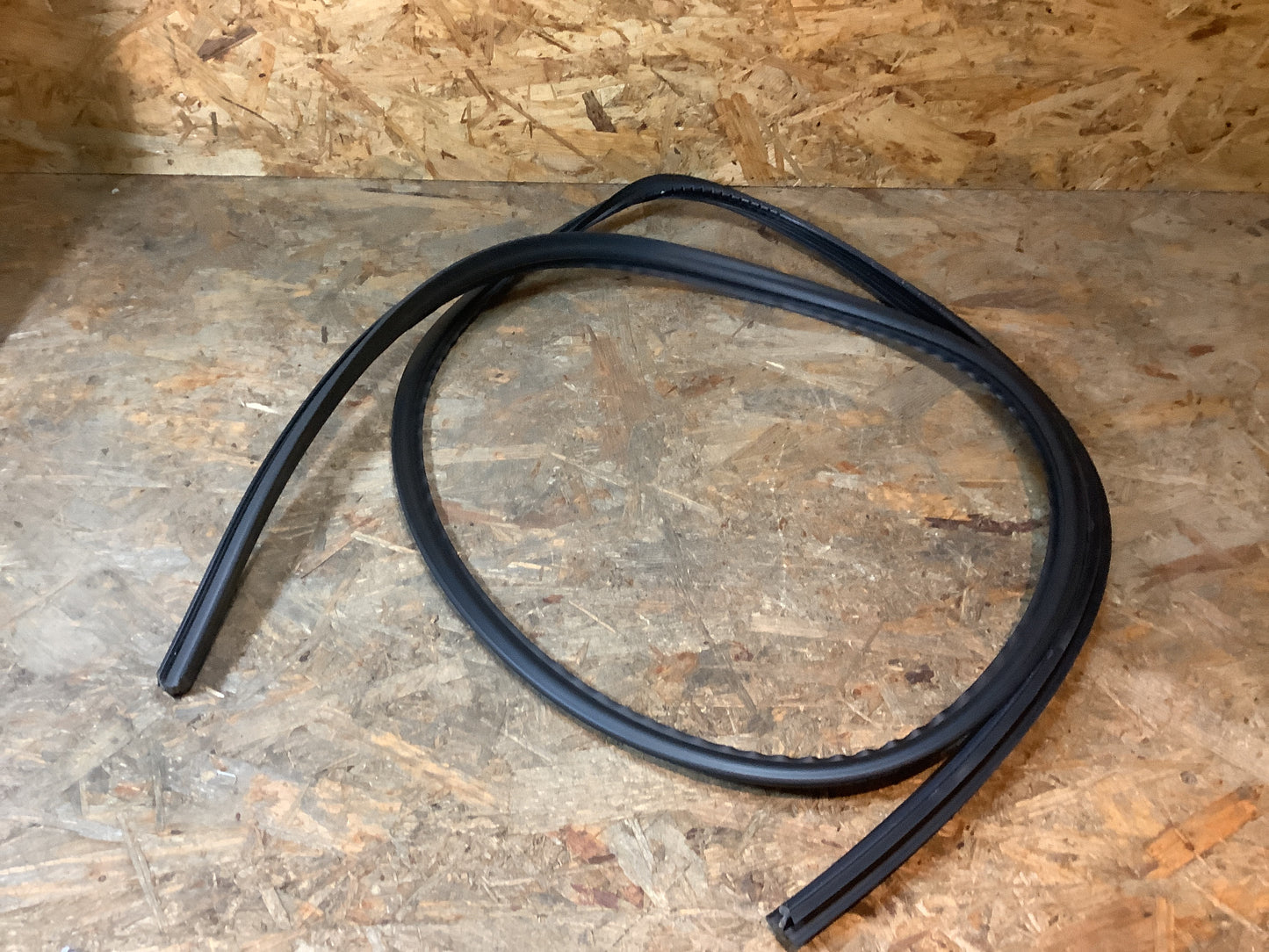 Chevrolet Nubira Windschutzscheibenverkleidung Original GM NEU