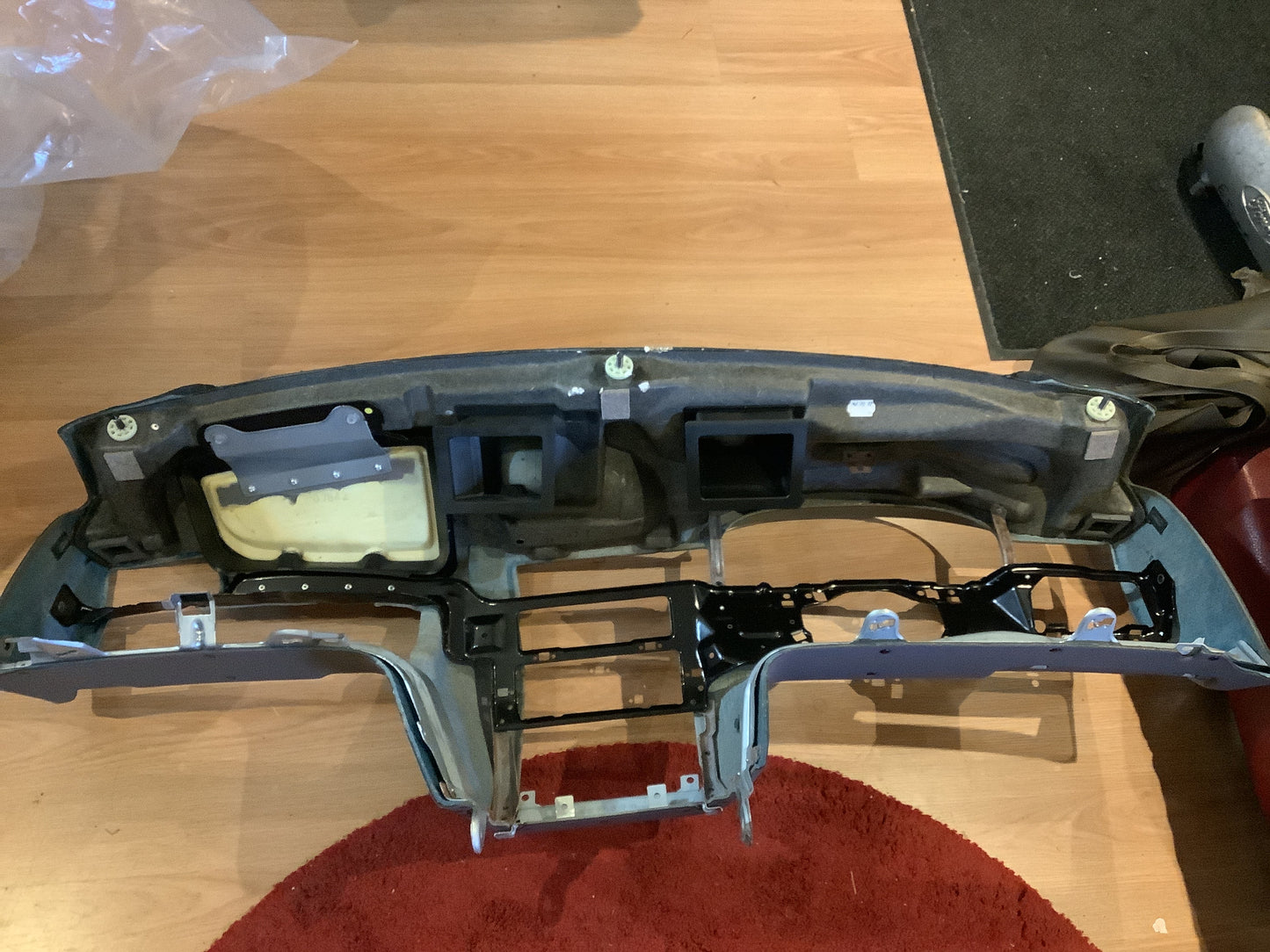 Opel Astra F Armaturenbrett Original GM NEU