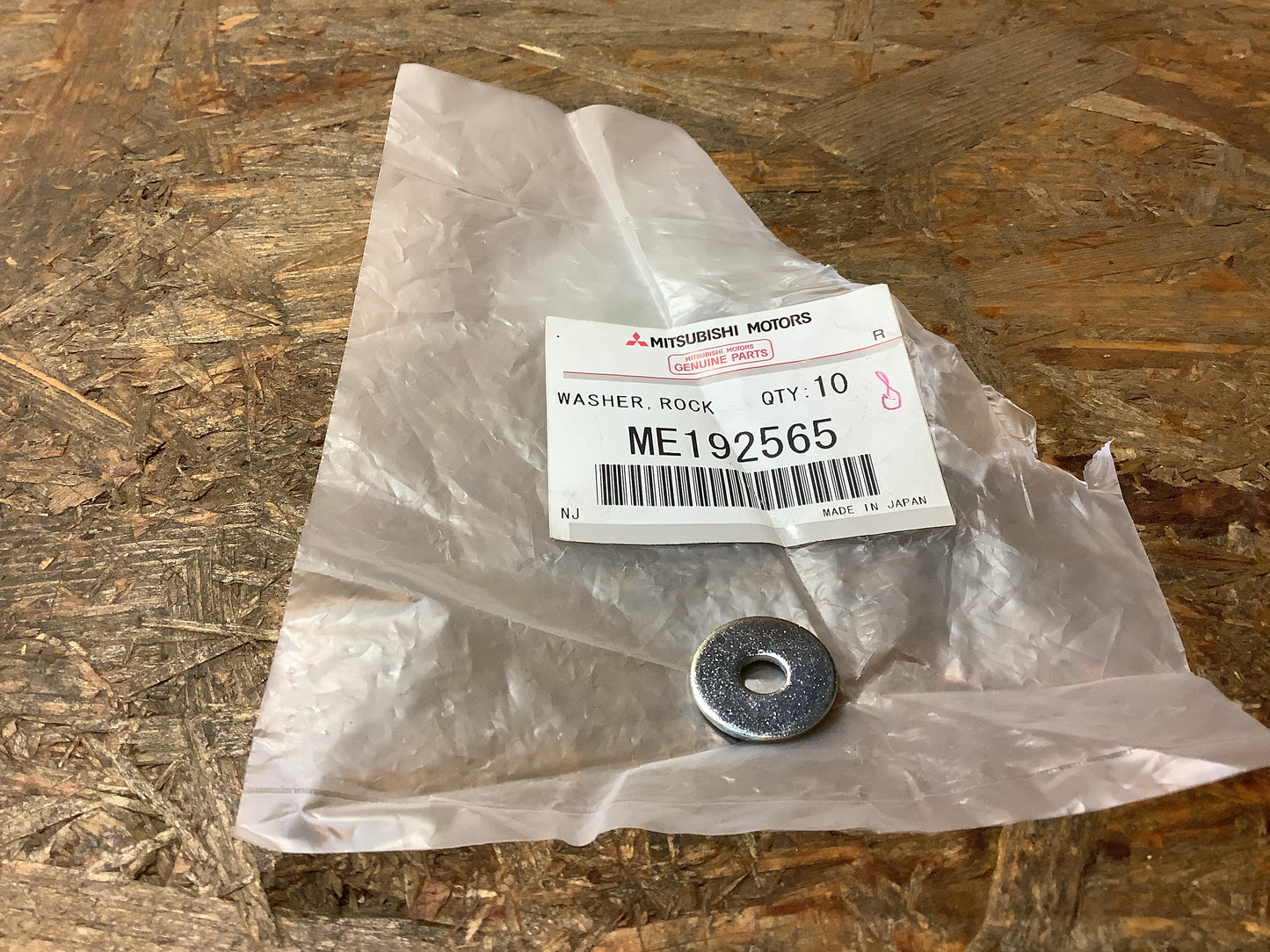 Mitsubishi Pajero; Montero V68, Bj. 01-06 Unterlegscheibe, Zylinderkopf Original Mitsubishi NEU