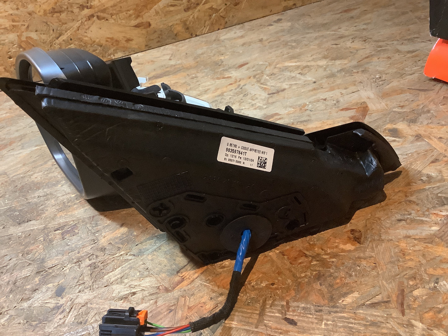 Opel Corsa F Außenspiegel links manuell Abklappbar Original Original Parts NEU