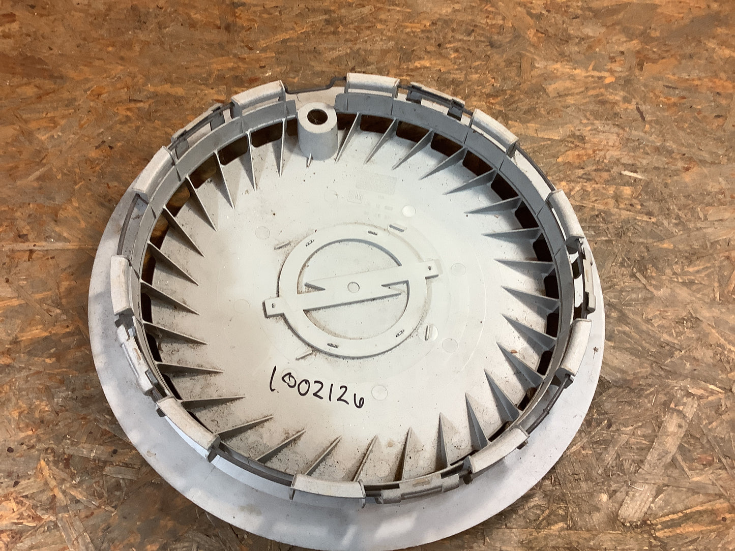 Opel Modell unbekannt Scheibenrad/Felgendeckel Original GM NEU