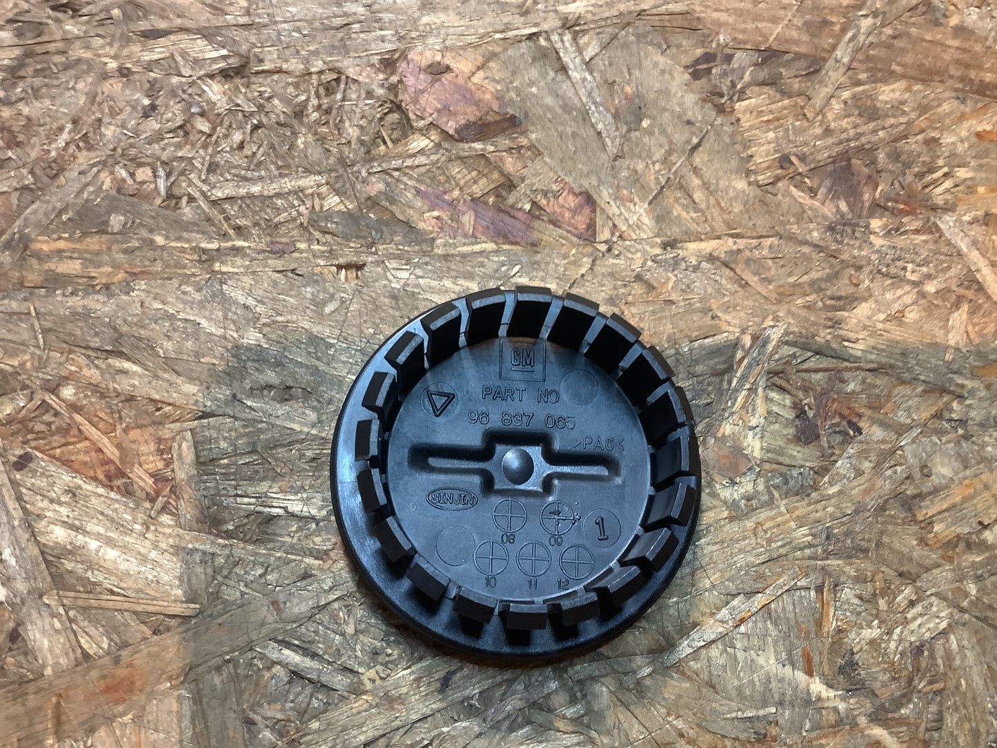 Chevrolet Cruze 09-16 Radnabendeckel Original GM NEU