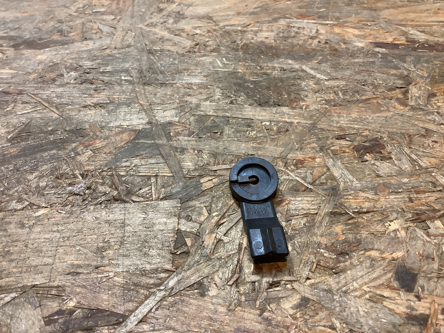 Vectra B, Astra G, Zafira A Hebel Seitenwandverkleidung Original GM NEU