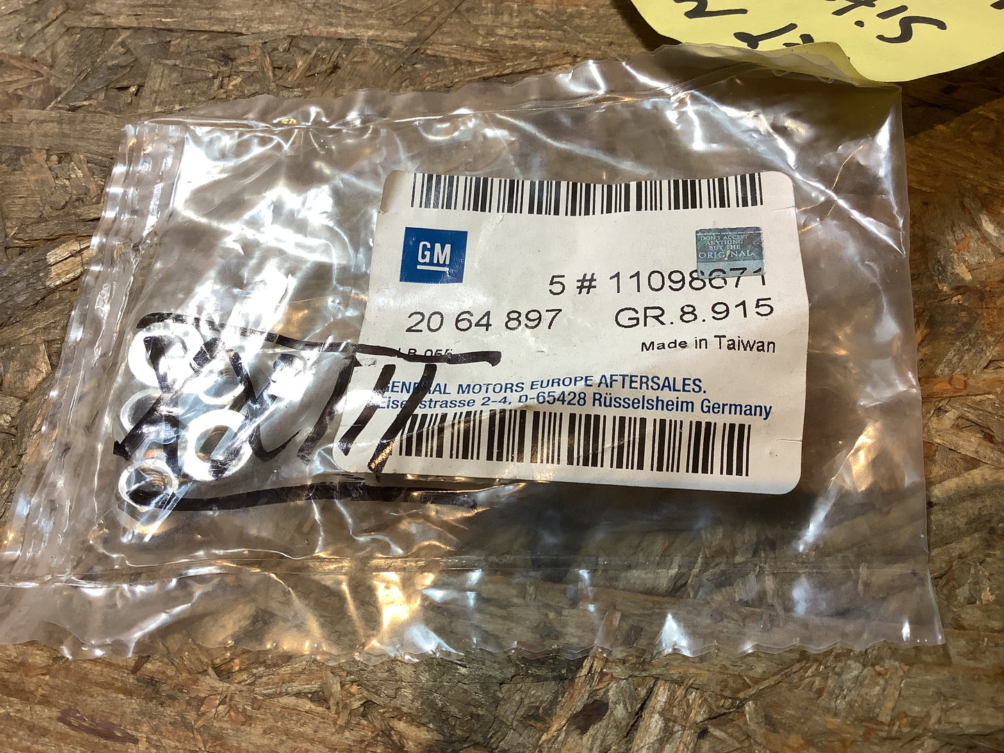 Astra J, Zafira C Mutter M5 Sitzrahmen Original GM NEU