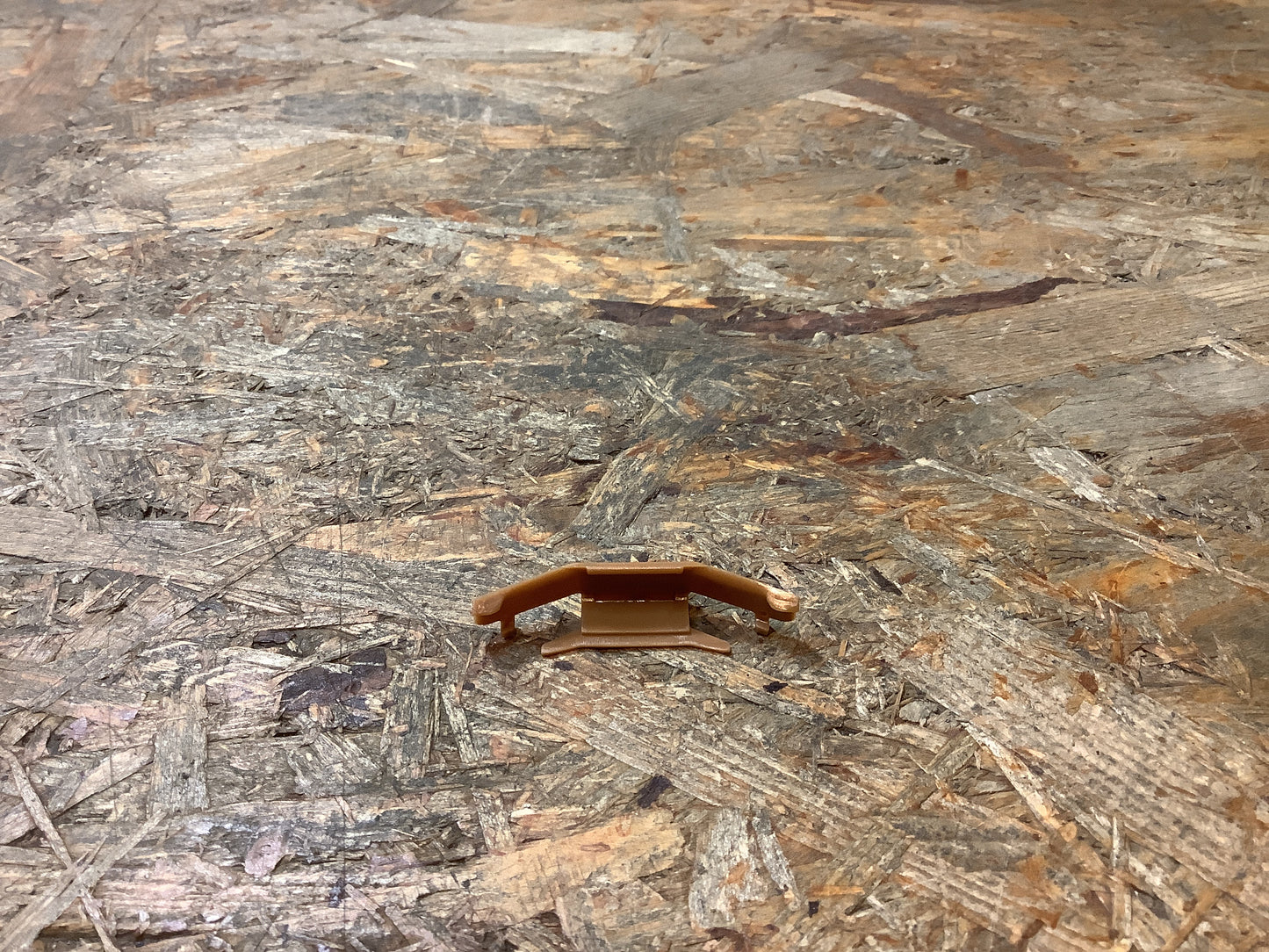 Mitsubishi Pajero Japan V46WG Clip, Windschutzscheibe Original Mitsubishi NEU