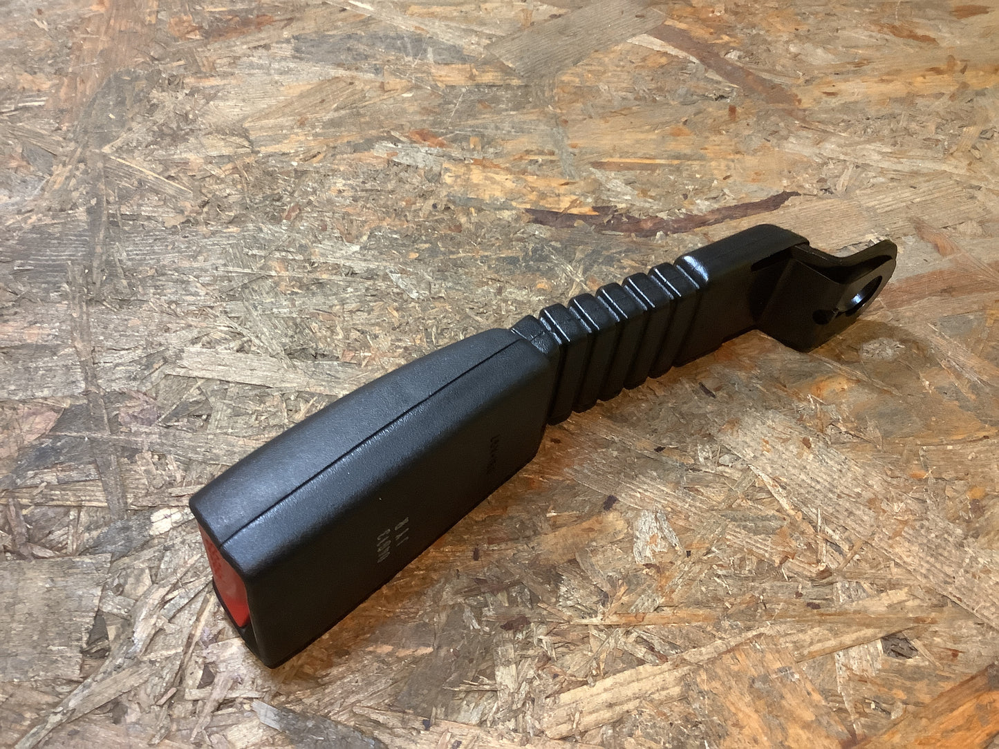 Daewoo Espero/ Nexia/ Lanos
Sicherheitsgurtschloß Original GM NEU