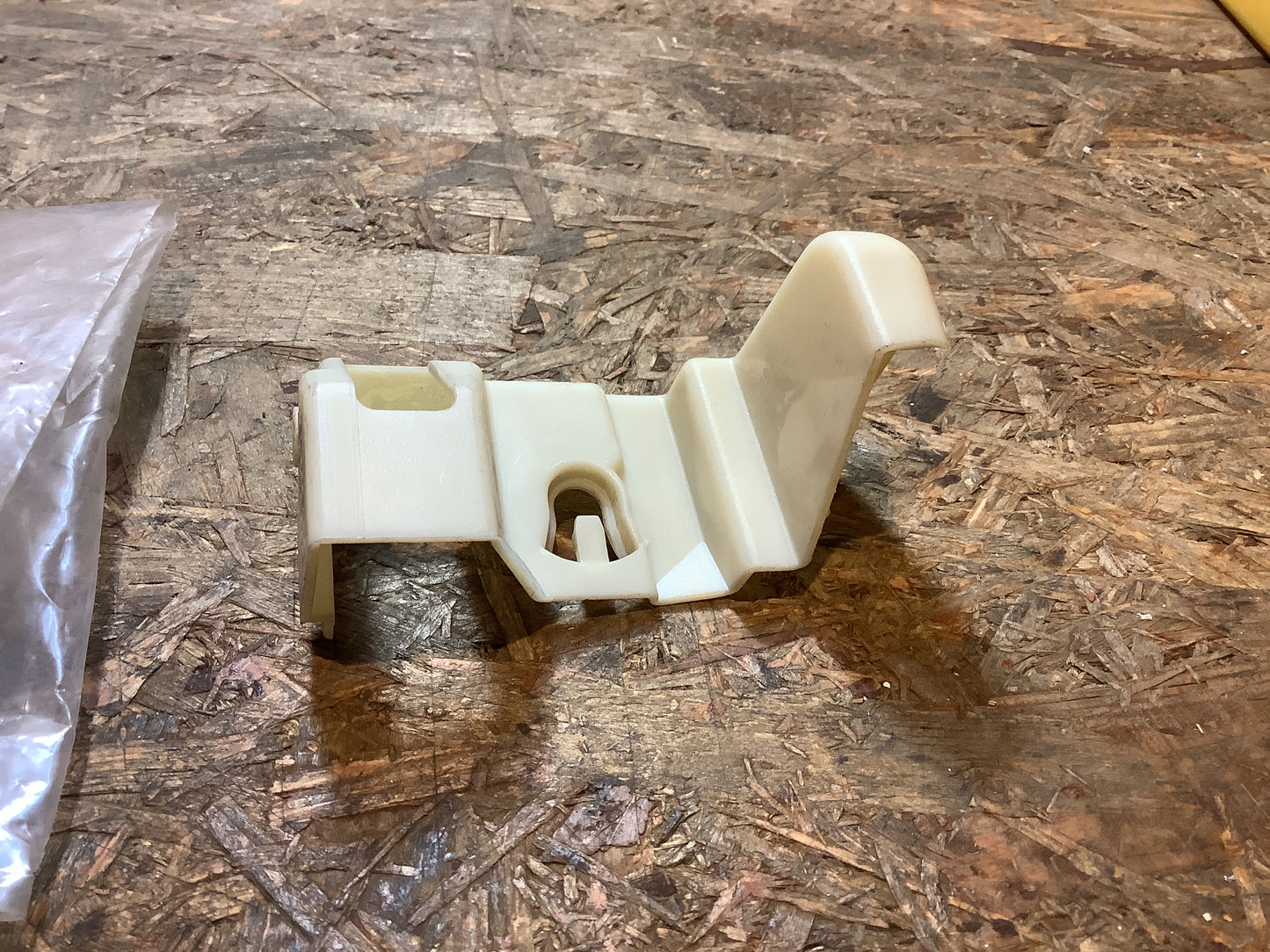 Abdeckung Türschloss vorn links Original GM NEU