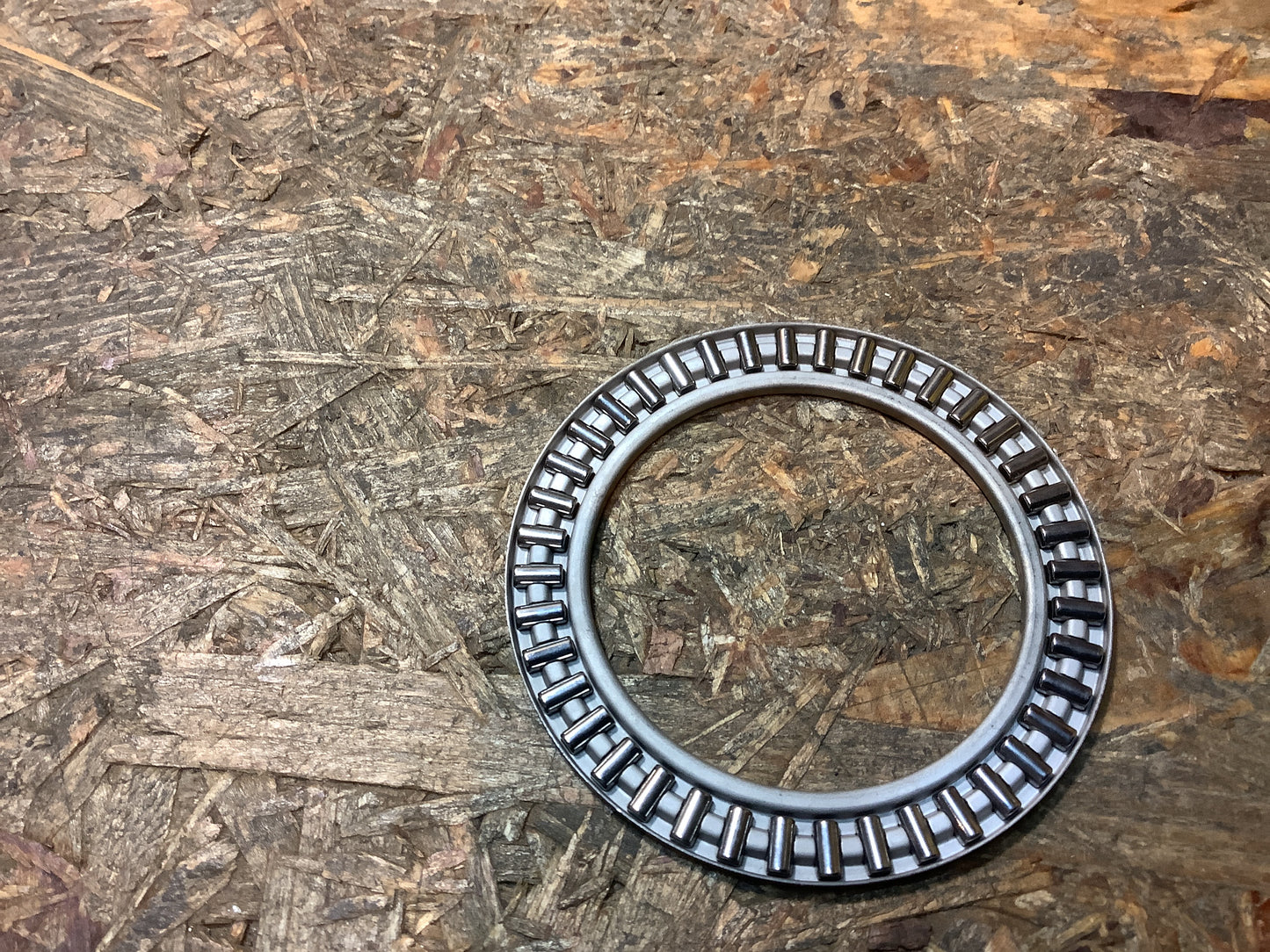 Chevrolet Captiva Opel Antara Nadeldrucklager 5. Gang Original GM NEU