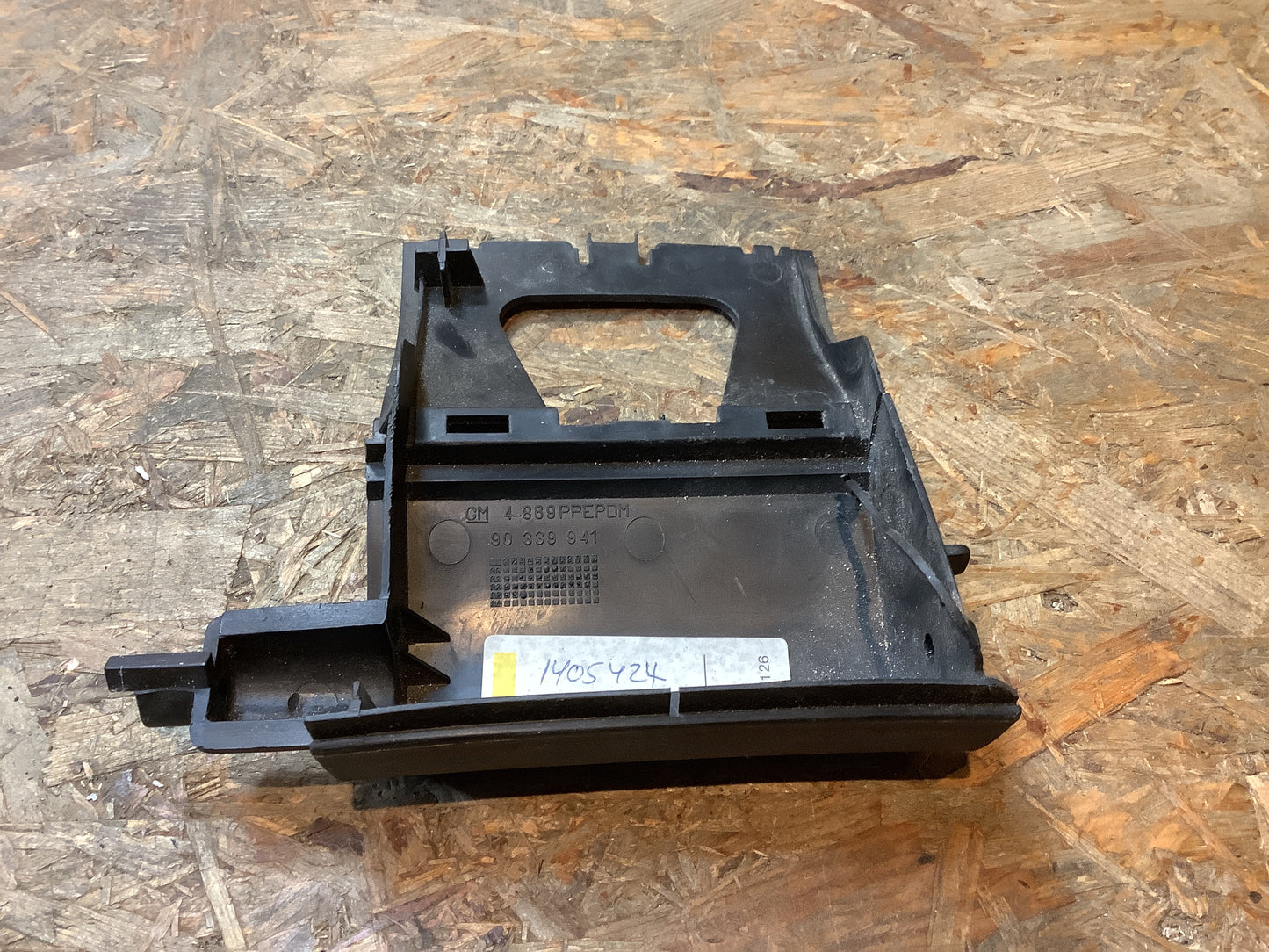 Omega A Kappe, Abschleppöse Original GM NEU