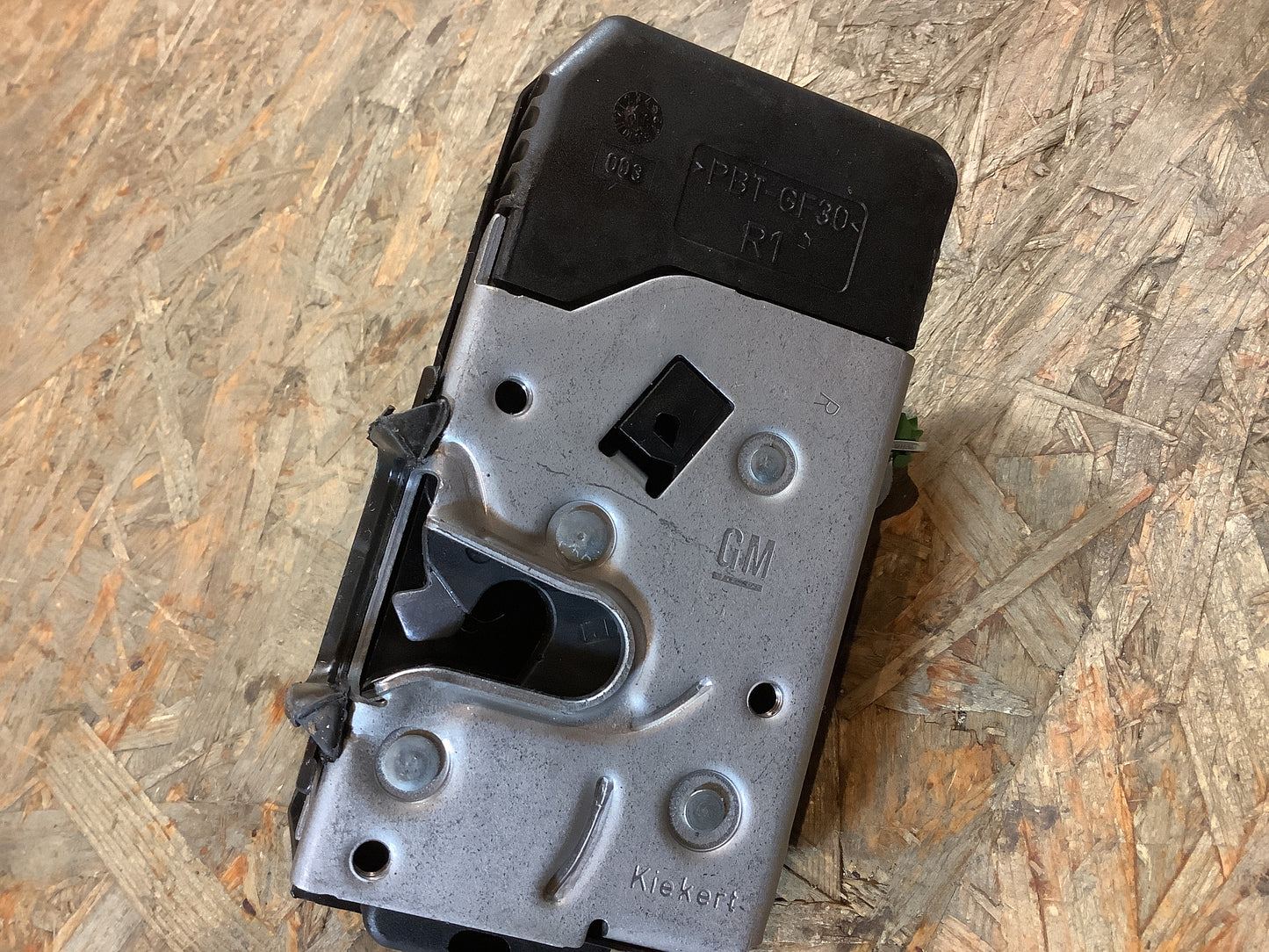 Astra G Coupé Türschloss vorne rechts Original GM NEU