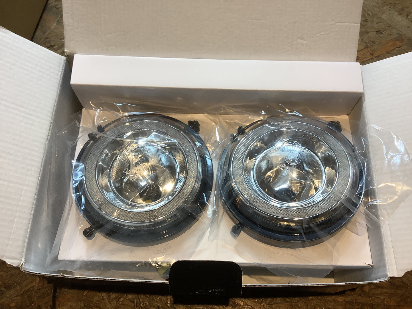 Tuning-Tec LED Nebelscheinwerfer / Tagfahrlicht für Mini Cooper R55 / R56 / R57 Schwarz