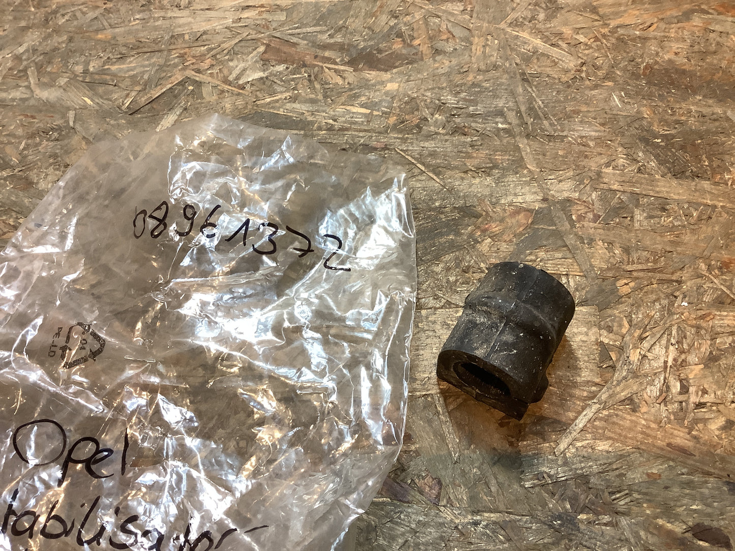 Opel Stabilisatorlager Original Opel NEU