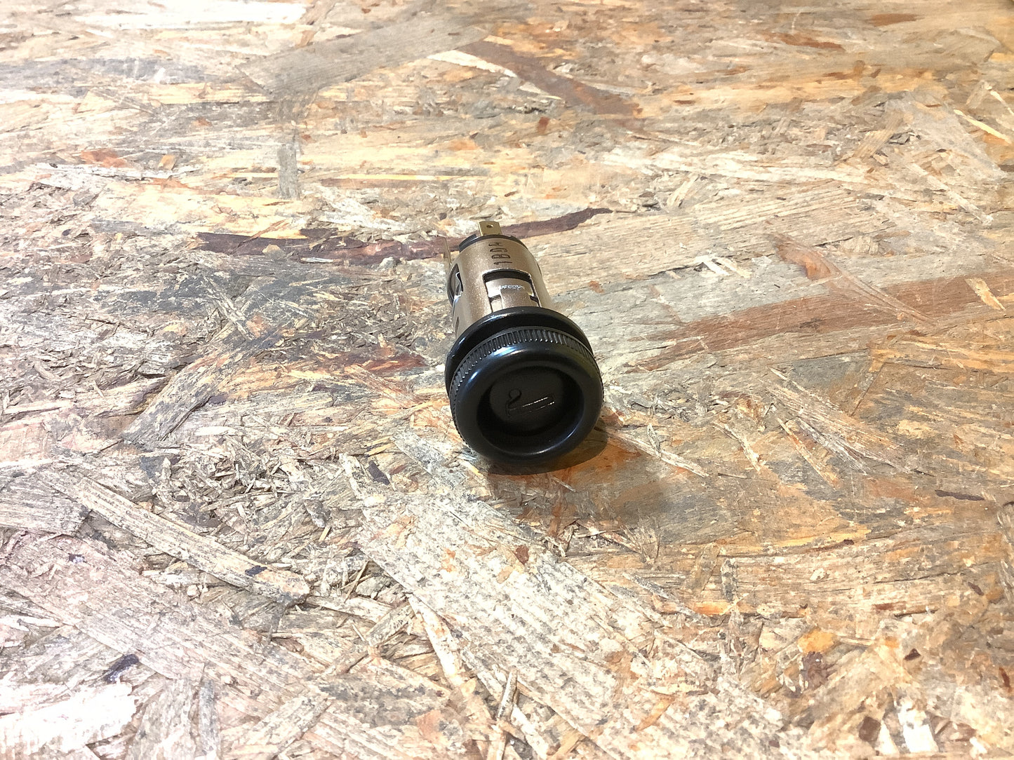 Chevrolet Lacetti, Aveo Zigarettenanzünder Original GM NEU