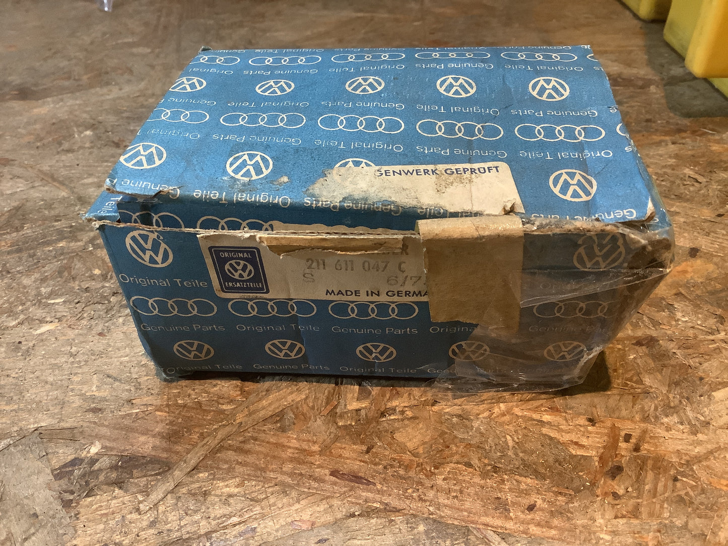 VW Bus 55´-71´, VW Kübel 181 Radbremszylinder Original VW NEU