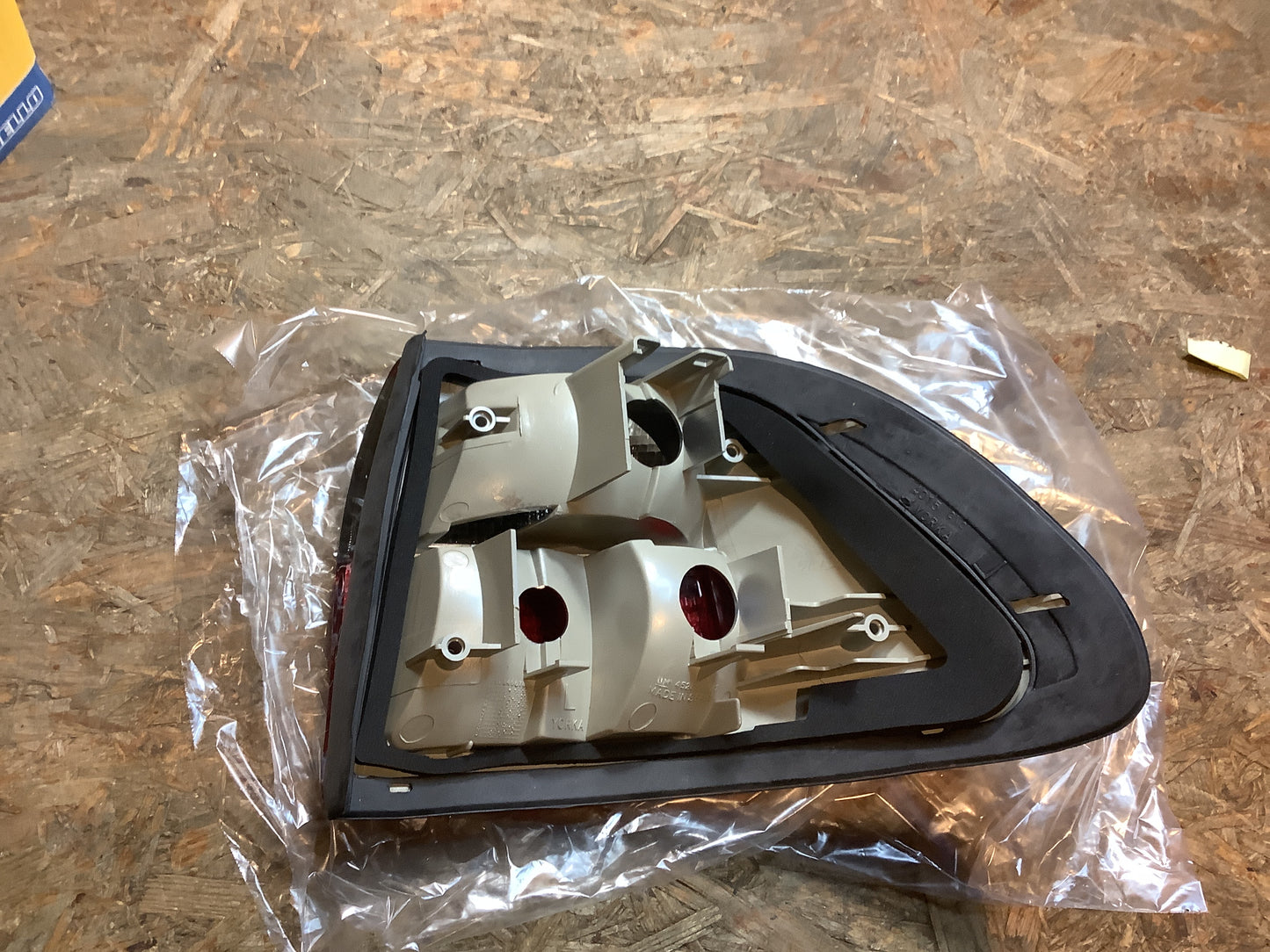 Opel Omega Bj. 94 Rückleuchte links Original Magneti Marelli NEU