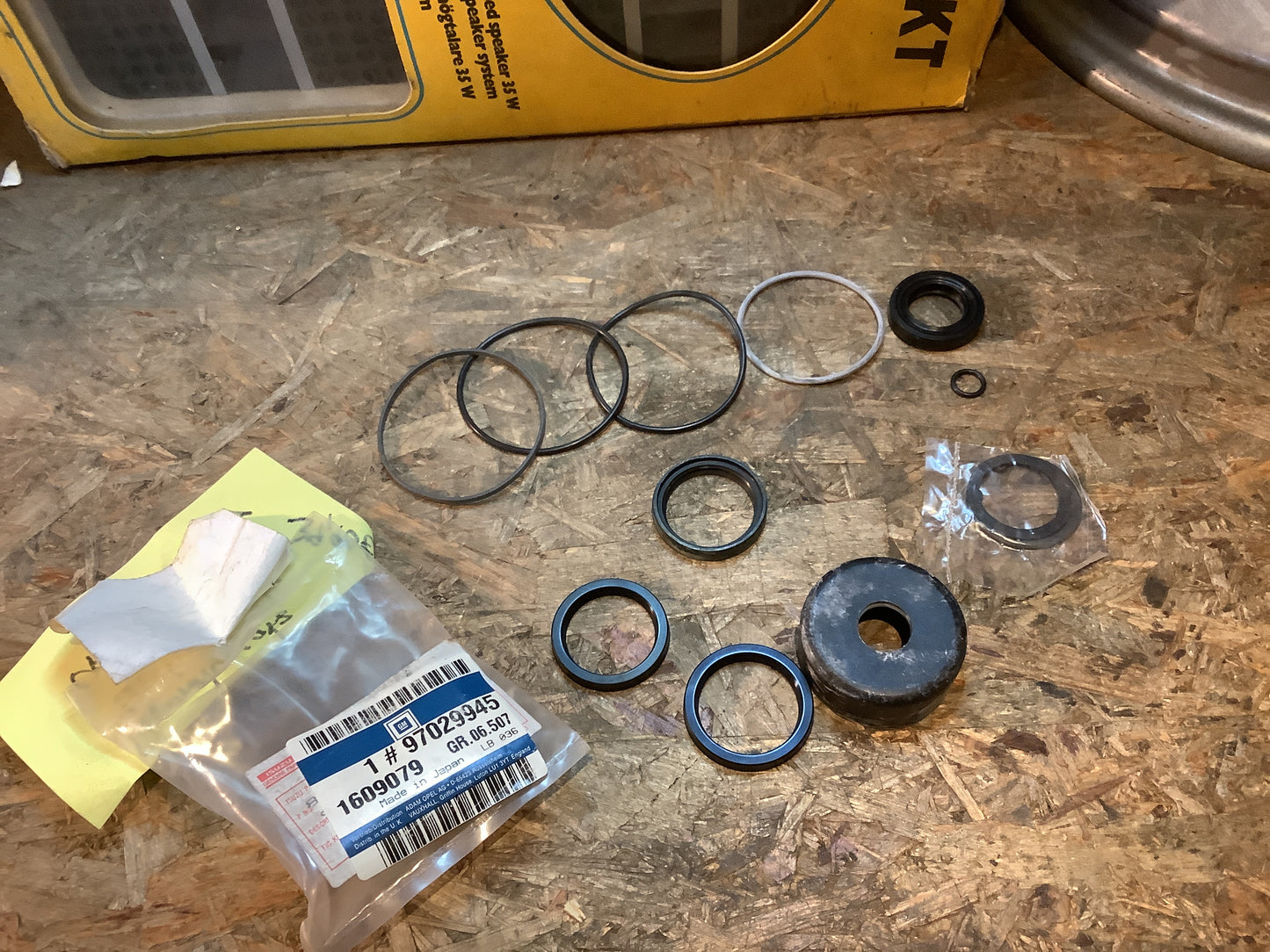 Opel Campo, Monterey Reperatursatz Lenkgetriebe Original GM NEU