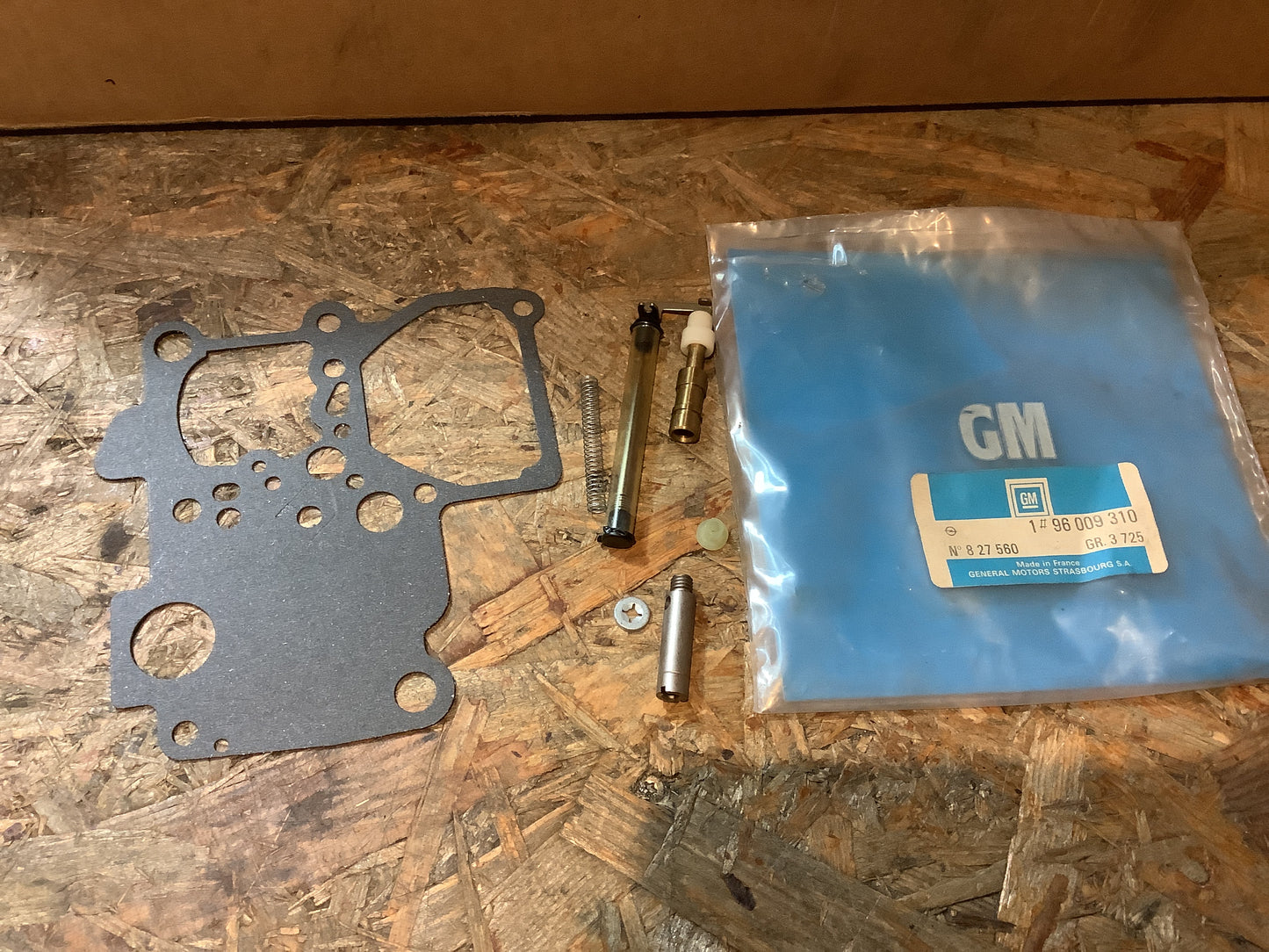 Opel Manta, Ascona B 2.0, Rekord E Reperatursatz Vergaserdeckeldichtung Original GM NEU