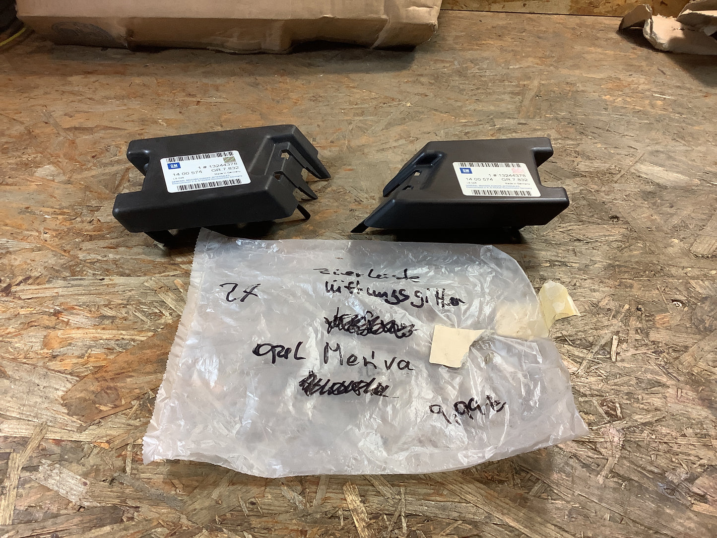 Opel Meriva Zierleiste Lüftungsgitter Original GM NEU