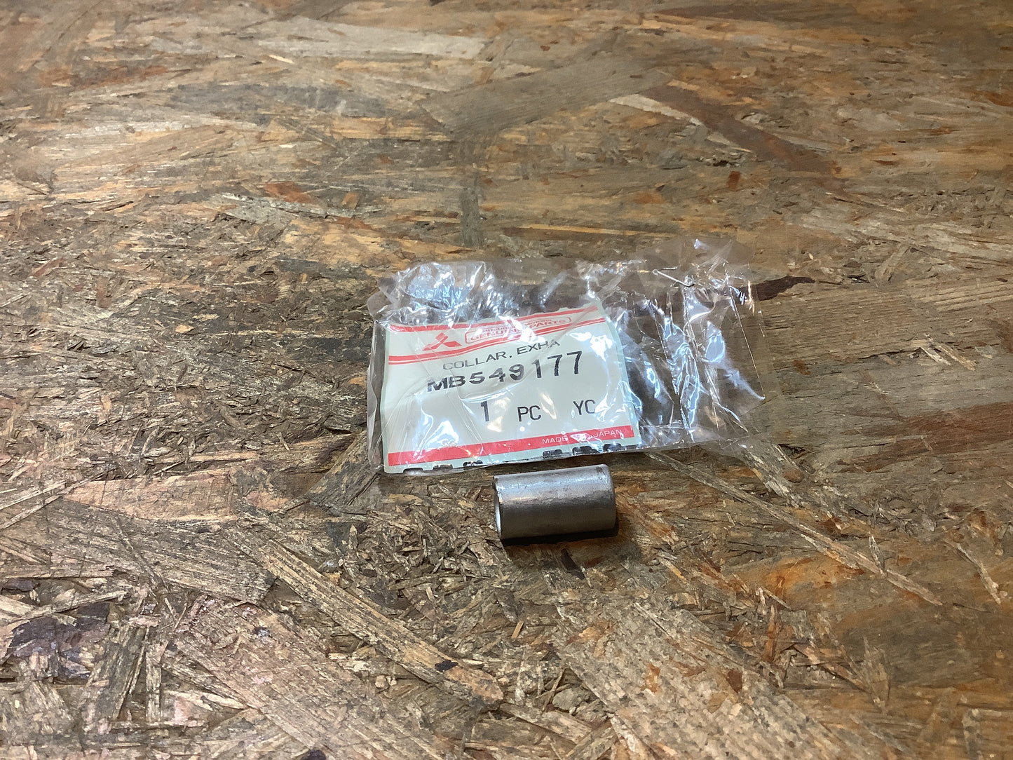 Distanzhülse Abgasanlage Original Mitsubishi NEU