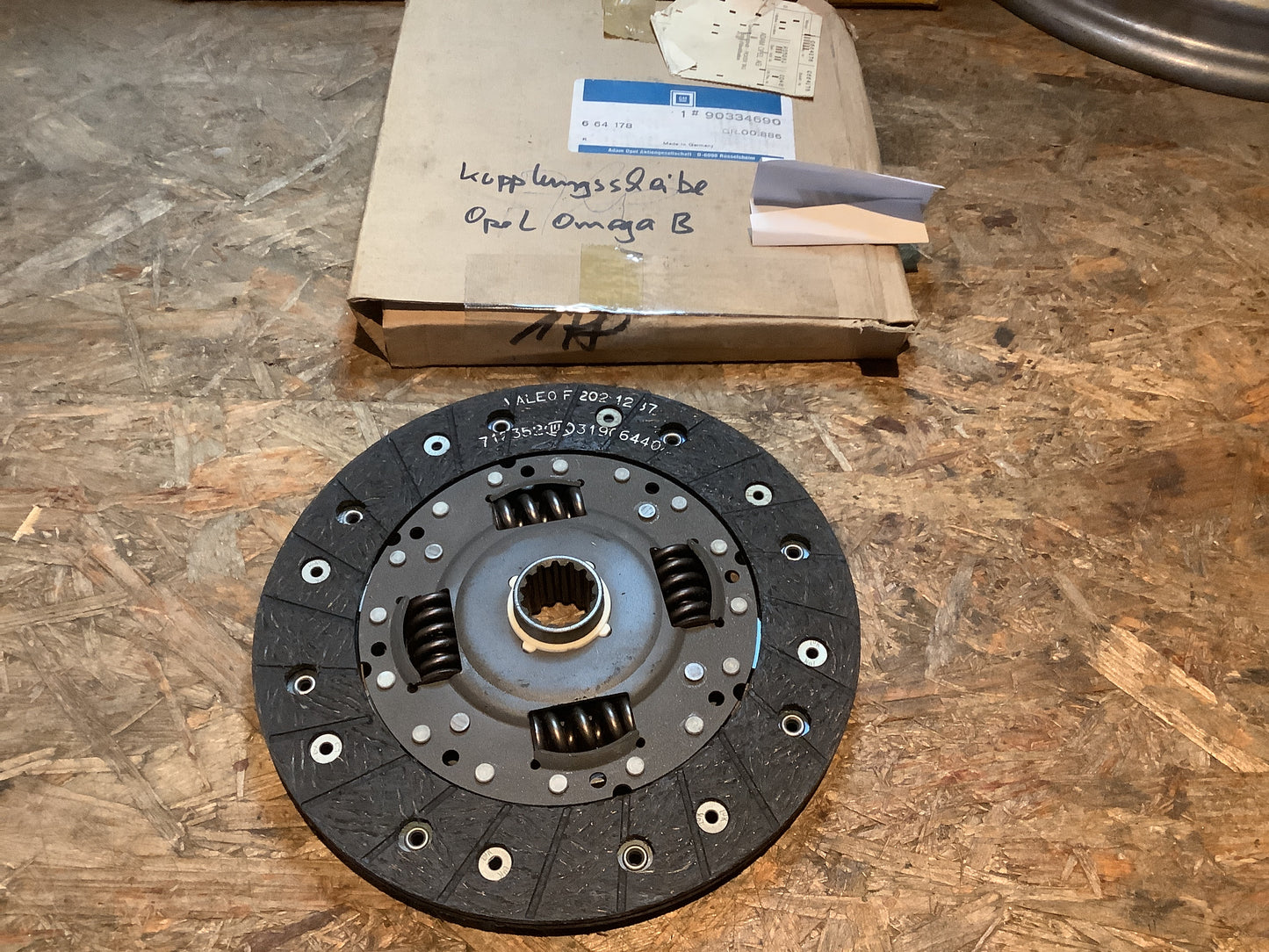 Opel Omega B Kupplungsscheibe Original GM NEU