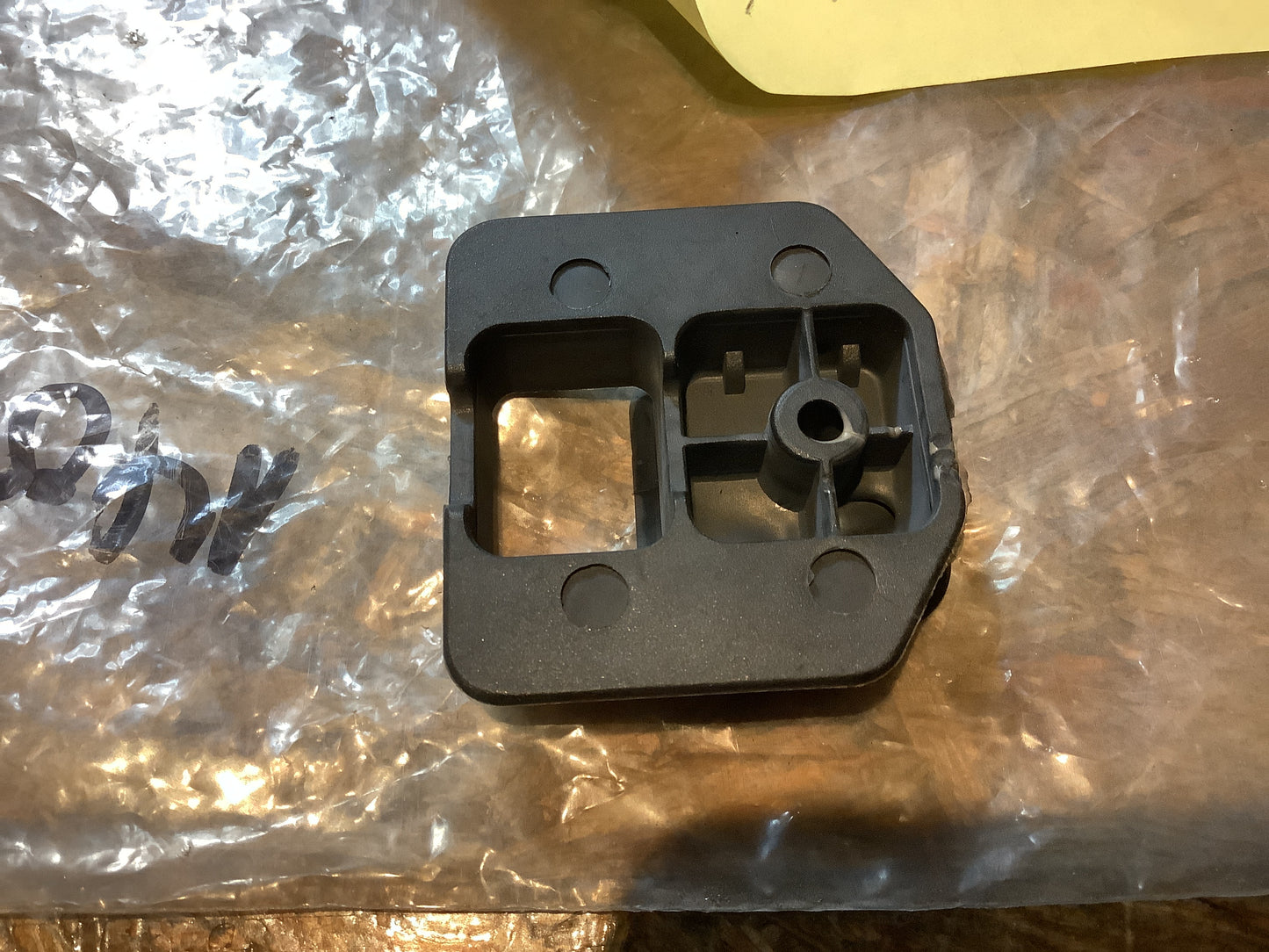 Opel Kadett E Gleitstück Stoßfänger Original Opel NEU