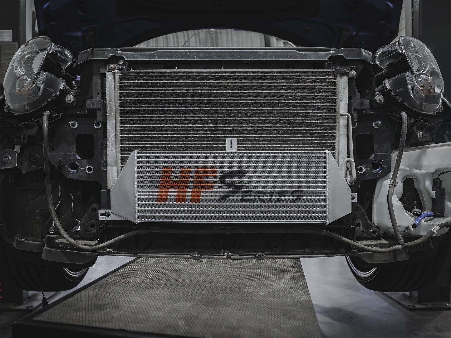 HF-Series Ladeluftkühler Mini Cooper S/ JCW/ GP2 R55/56/57/58/59/R60