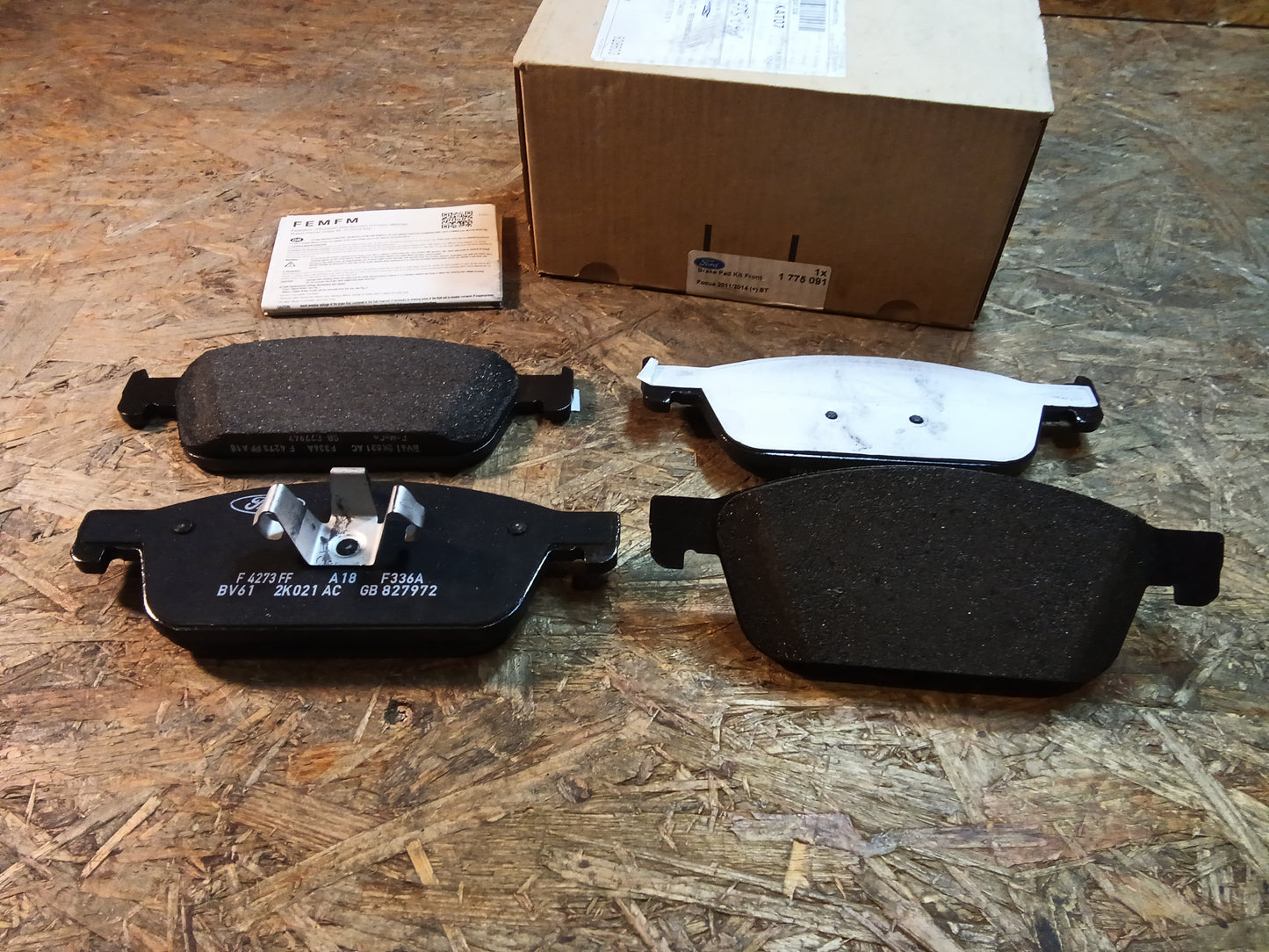 Ford Focus lll Ford Kuga ll Bremsbeläge original Ford NEU