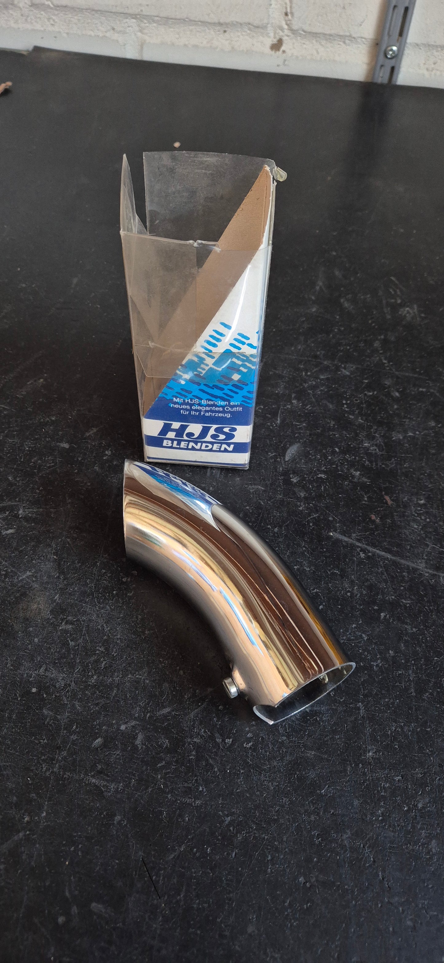 Auspuffblende gebogen Original HJS Neu