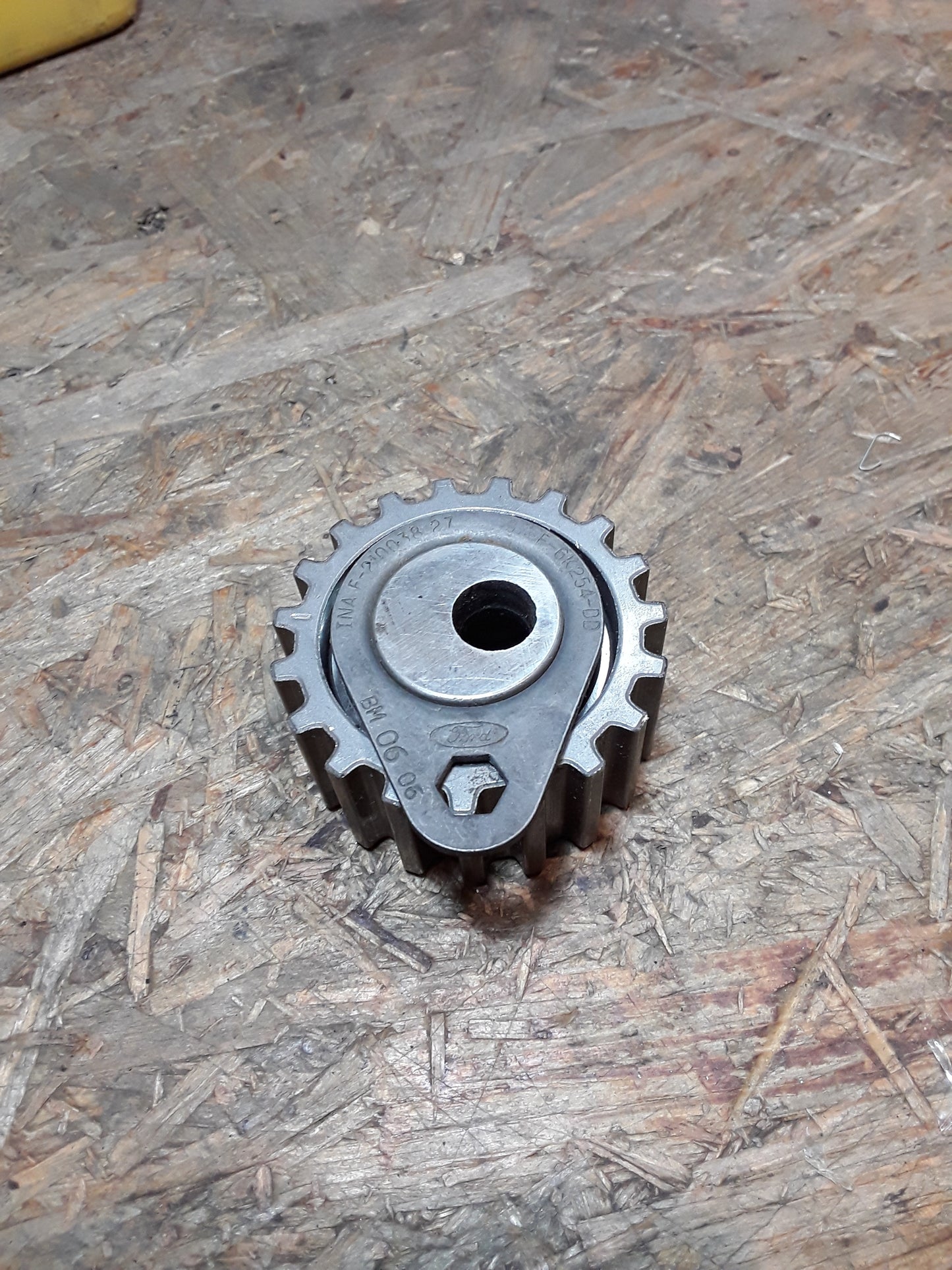 Diverse Ford Modelle (siehe Beschreibung) Spannrolle Zahnriemen original Ford NEU