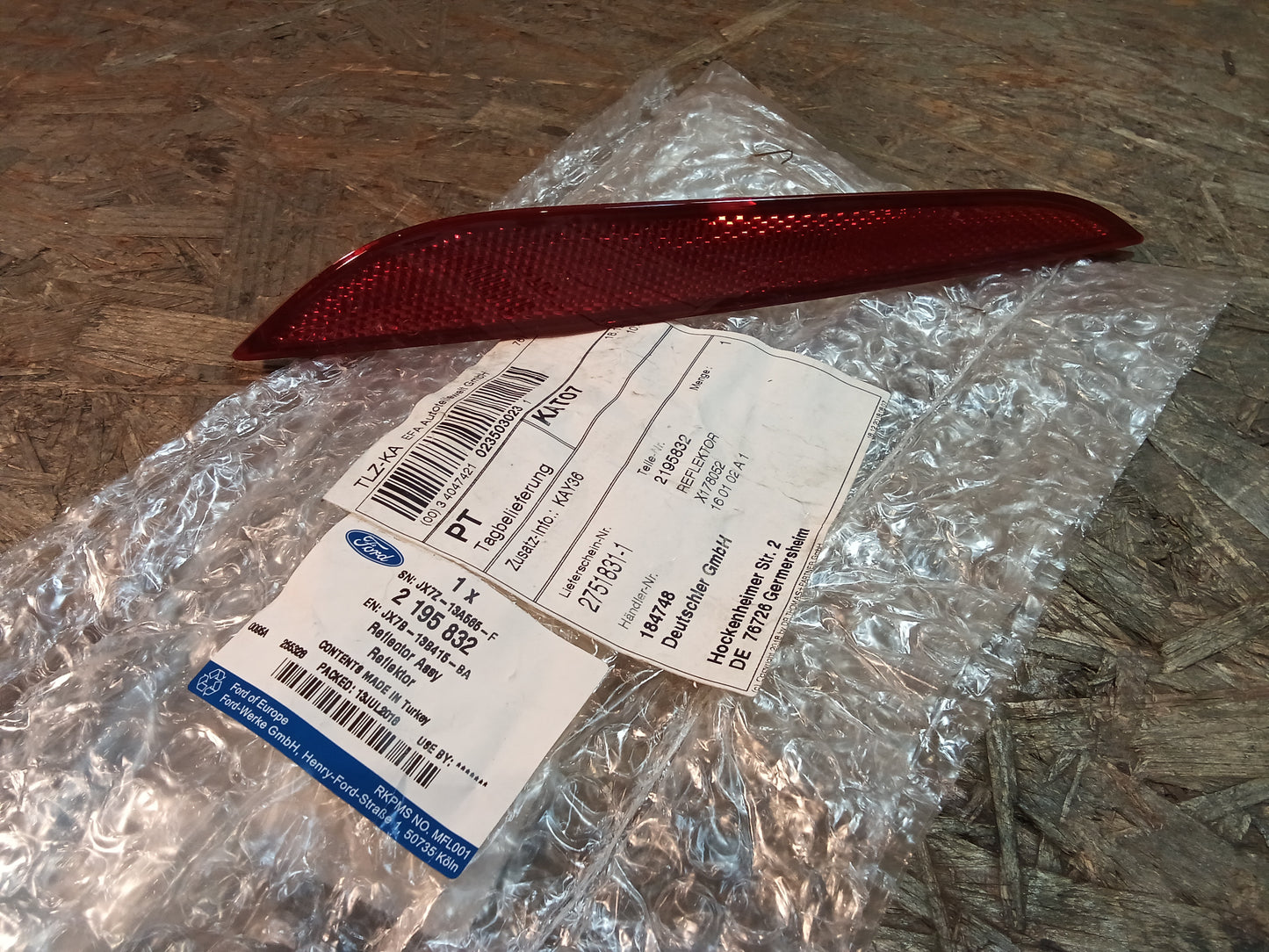 Ford Focus IV Reflektor hinten links original Ford NEU