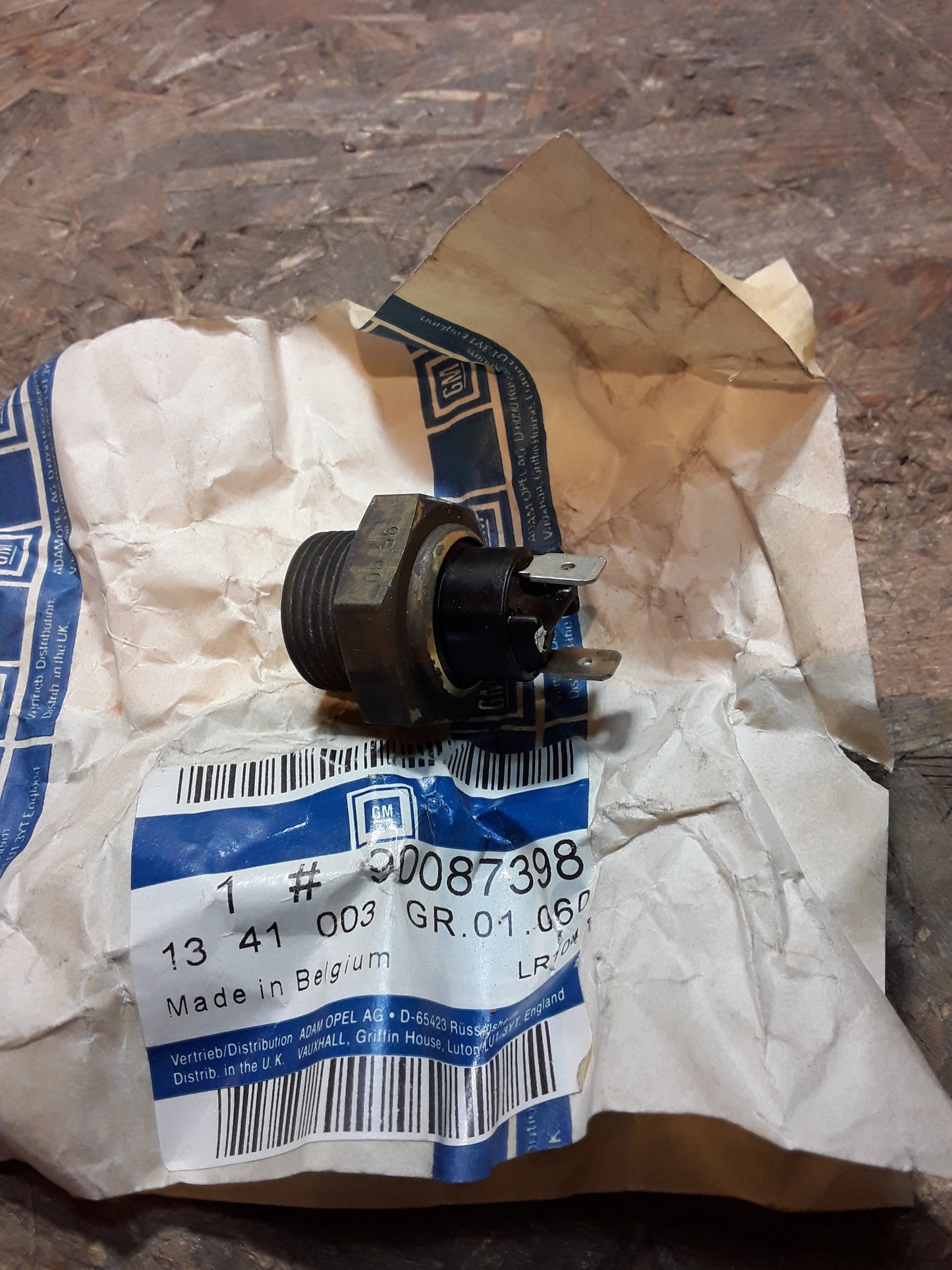 Kadett E Thermostatschalter original GM Opel NEU