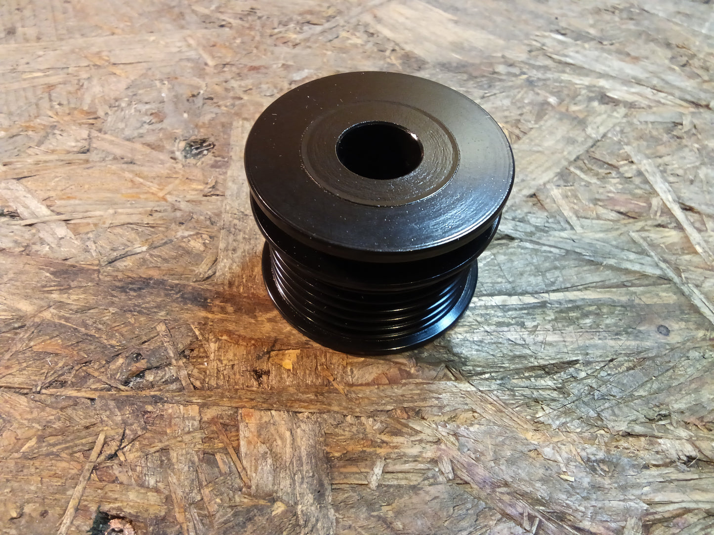 Ford Riemenscheibe Lichtmaschine original Ford NEU