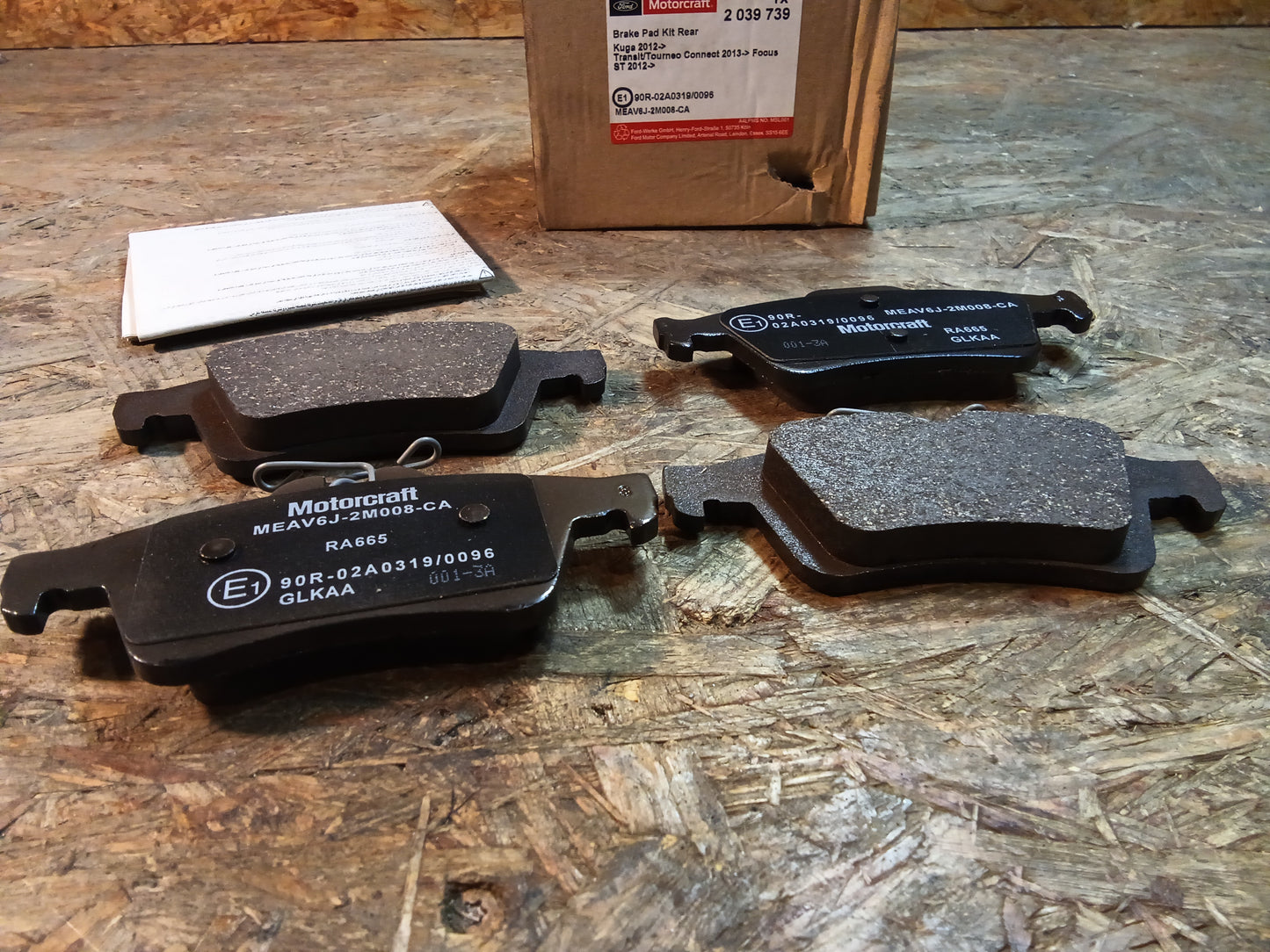 Ford Kuga BJ 12-.. Ford Transit/ Tourneo Connect BJ 13-.. Ford Focus ST BJ 12-.. Bremsbeläge original Ford NEU