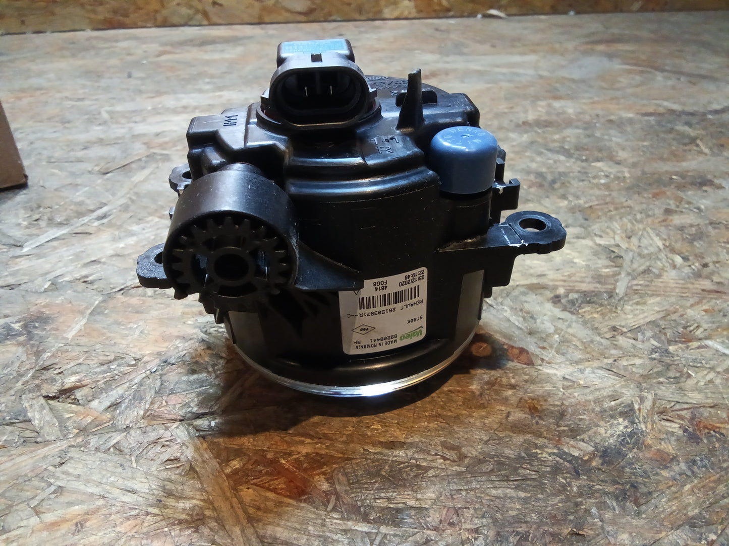 Vivaro B ab BJ 06.14 Nebelscheinwerfer original GM NEU