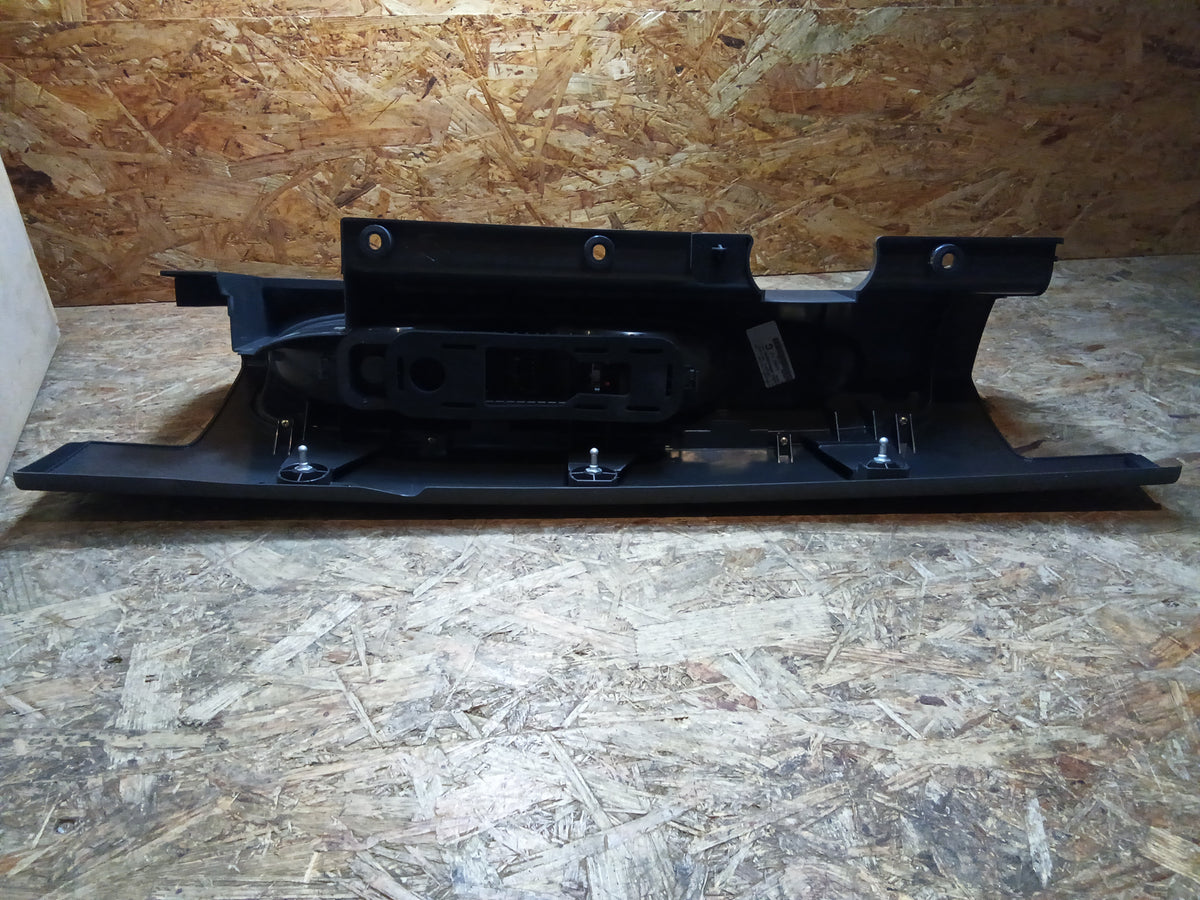 Vivaro Heckleuchte links original GM NEU