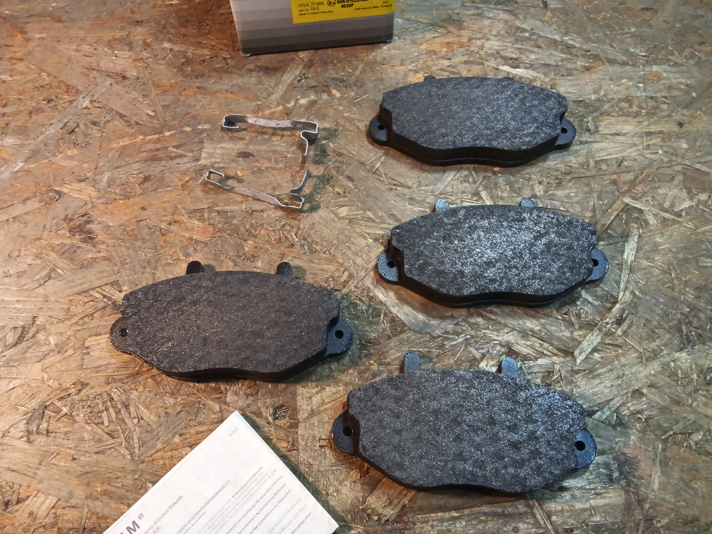 Ford Transit, Euroline, Nugget, Tourneo Bremsbeläge original Ford NEU