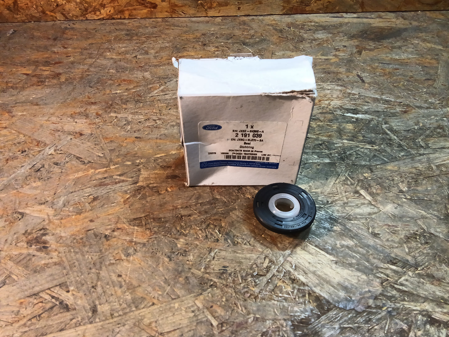 Diverse Ford Modelle 1.5 TDCi Wellendichtring Nockenwelle original Ford NEU