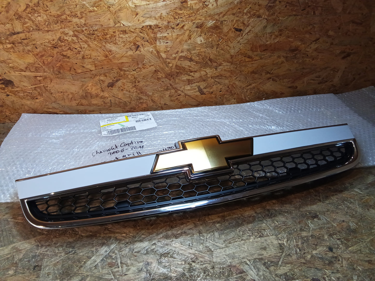Chevrolet Captiva 06-11 Frontgrill original GM NEU