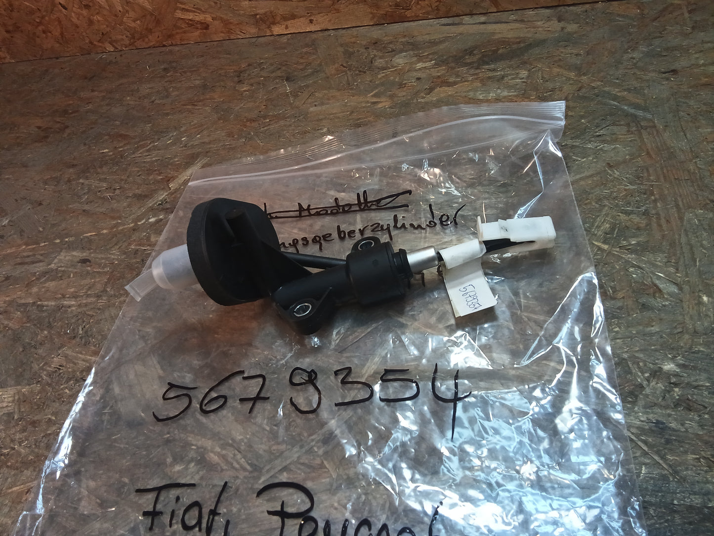 Fiat Peugeot Citroen Kupplungsgeberzylinder original Peugeot NEU