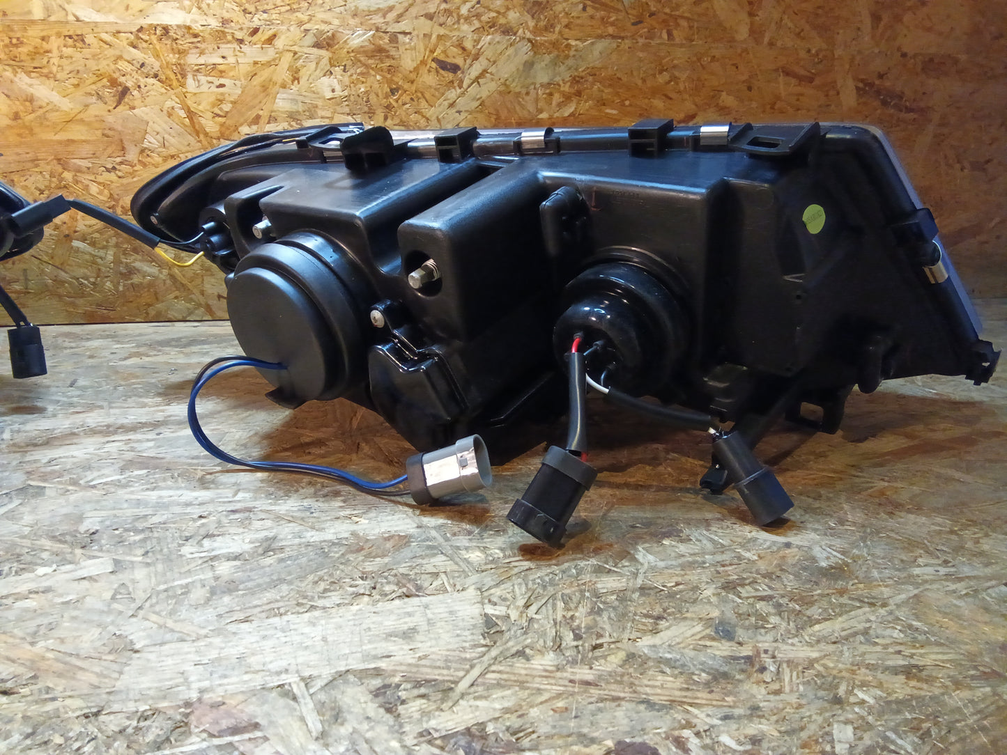 Tuning-Tec LED Angel Eyes Scheinwerfer für BMW 3er E46 01-05 chrom Set